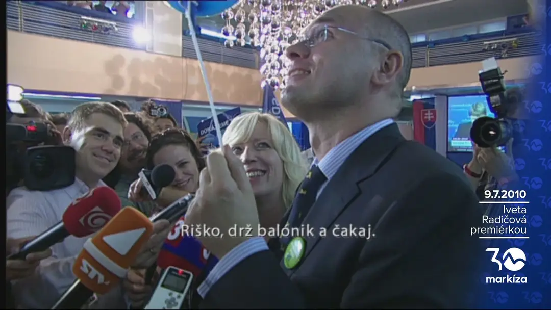 Iveta Radičová sa stala historicky prvou ženou na poste predsedníčky vlády Slovenskej republiky.