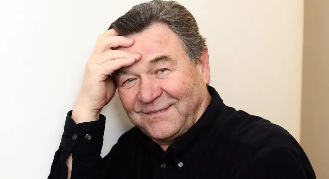 Andrej Danko počas pietneho aktu položenia vencov k Pamätníku obetiam II. svetovej vojny.
