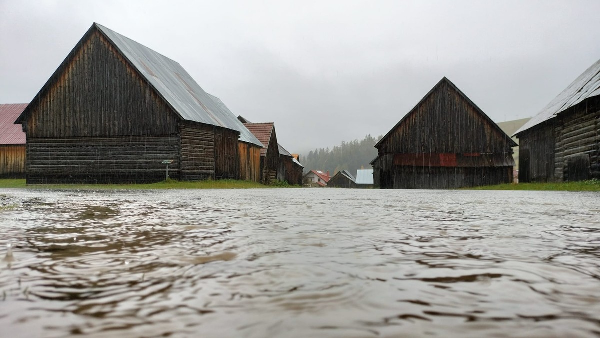 GALÉRIA Liptovskú Tepličku zaliala voda Od rána husto prší na