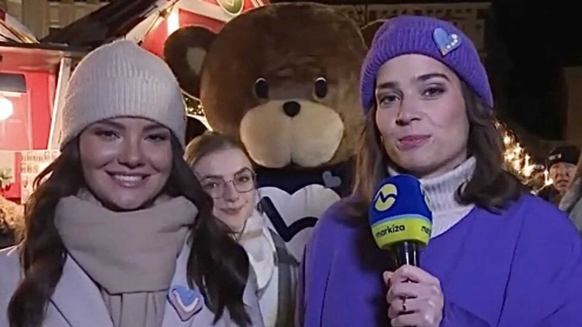 Známe osobnosti na vianočných trhoch v Bratislave v rámci Dňa Nadácie Markíza.