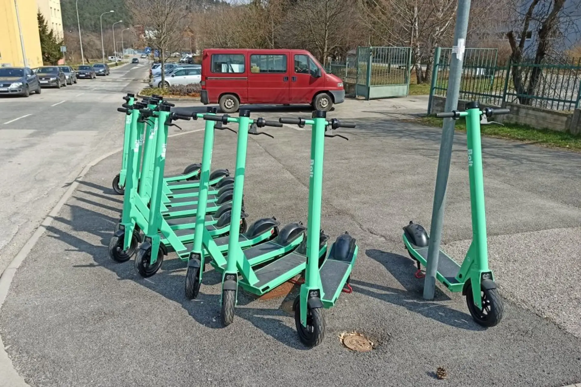 Zdieľané kolobežky v Nitre.