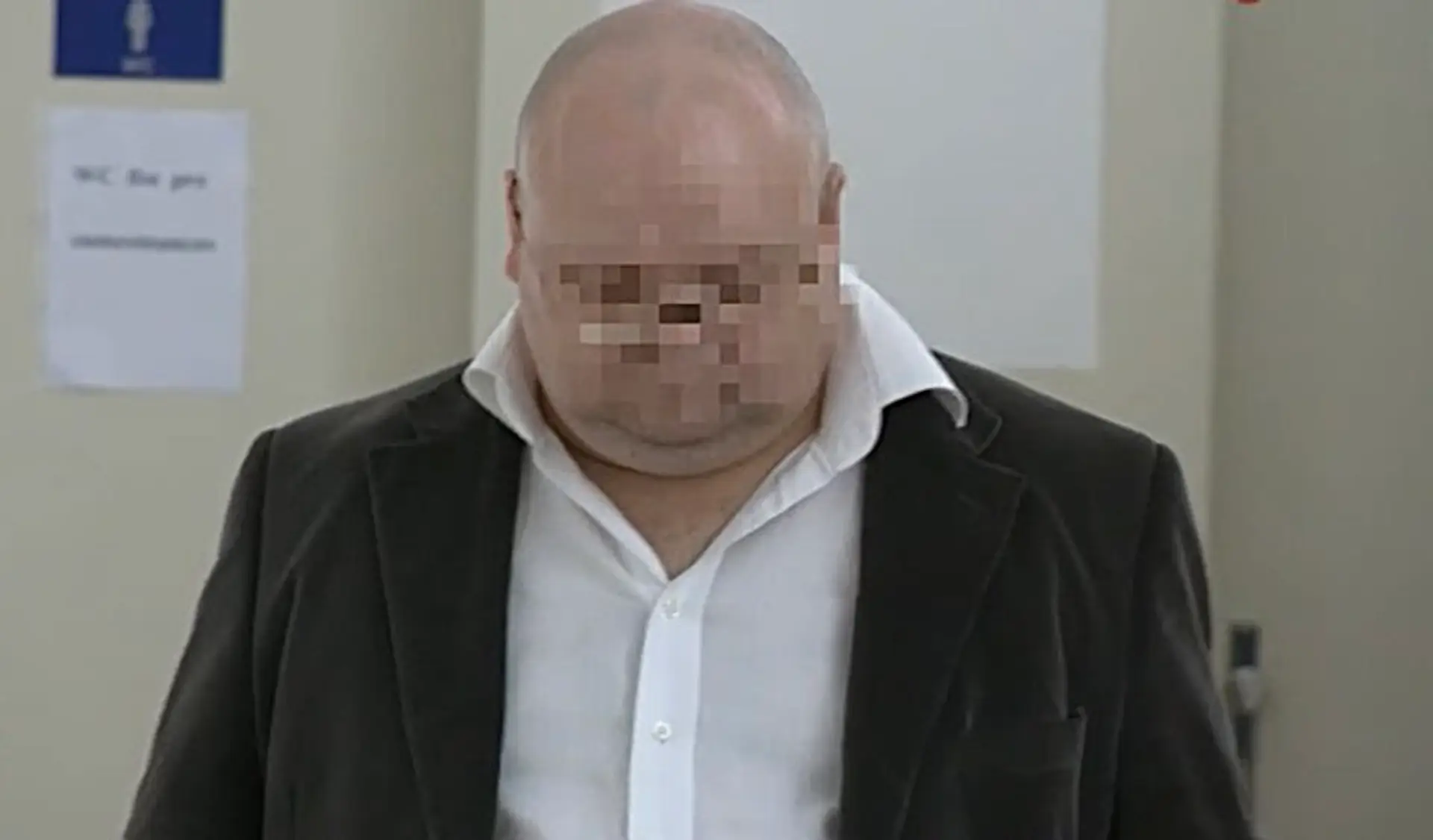 Podvodník Vladimír vylákal pod falošnou identitou od ľudí už státisíce eur.