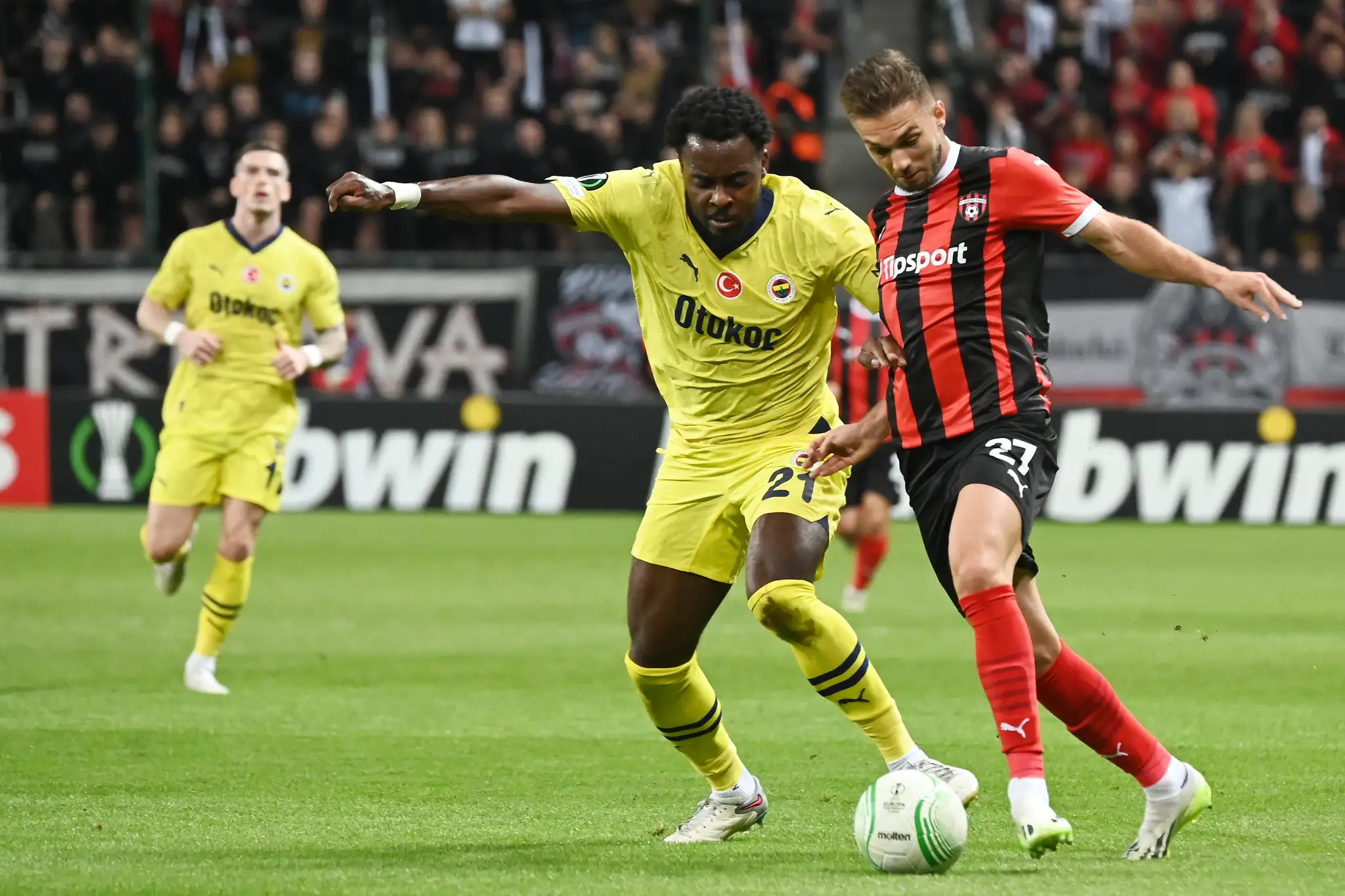 Fenerbahce - Spartak Trnava.