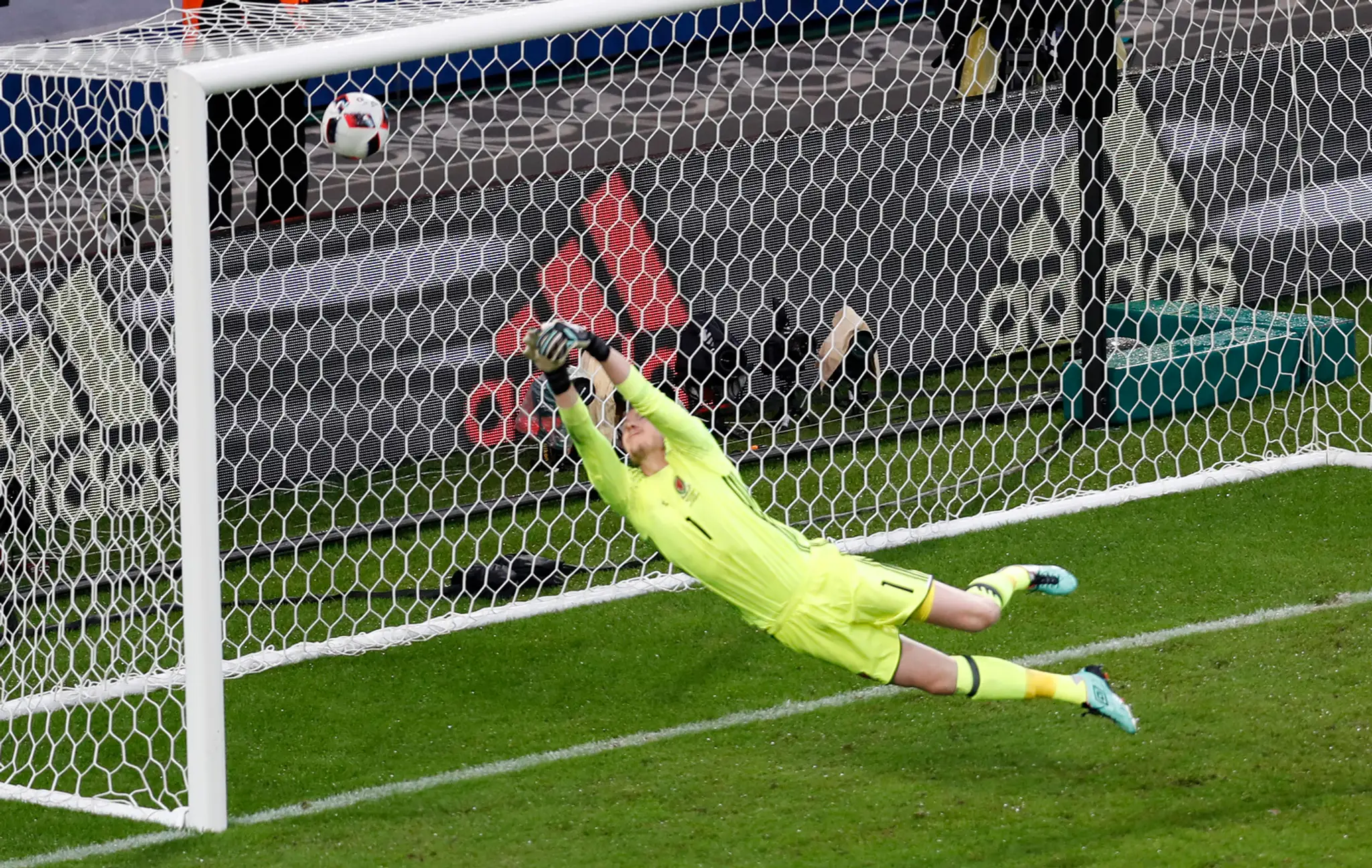 Snímky zo zápasu Belgicko - Wales