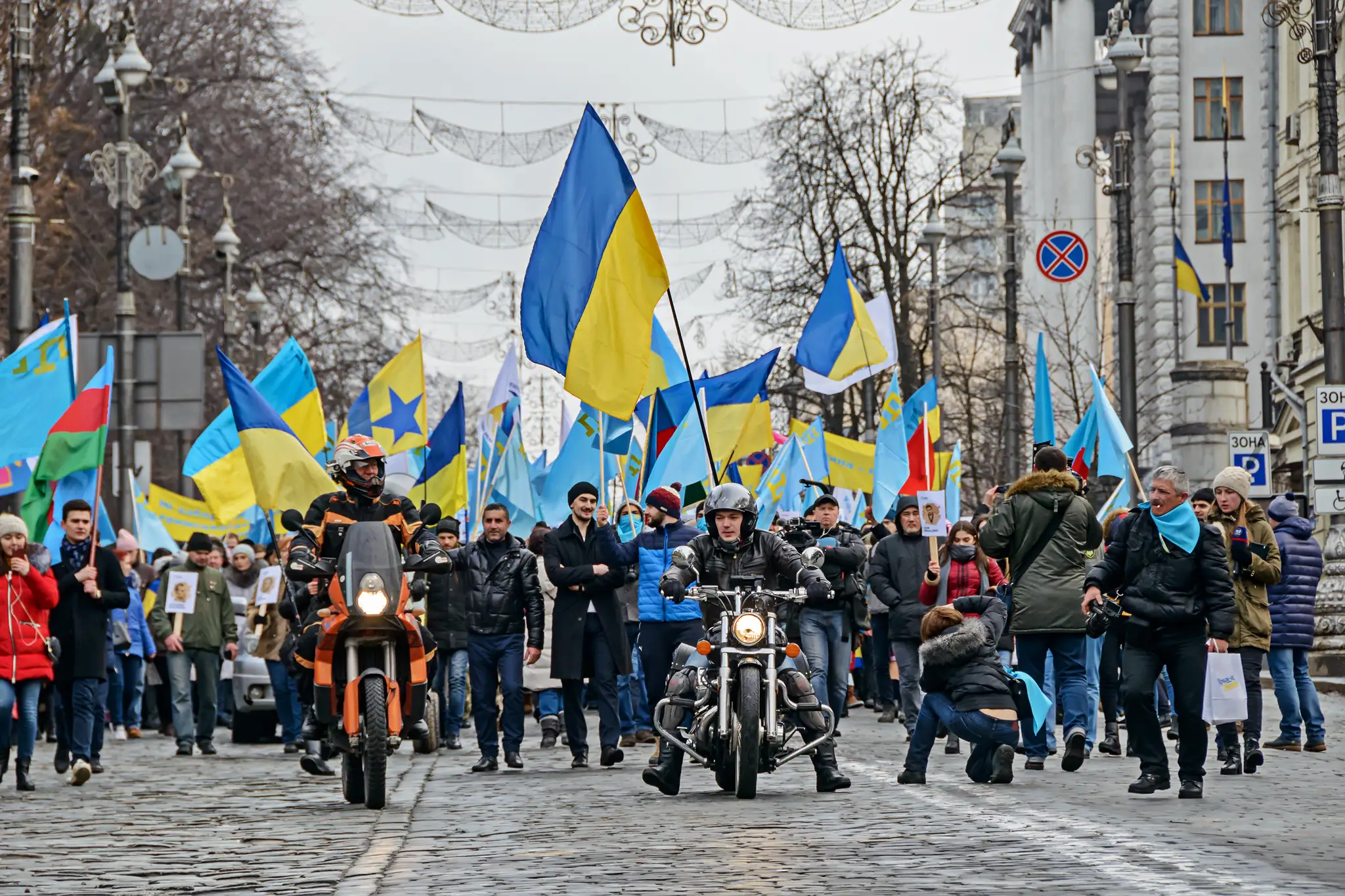 Pochod za solidaritu a podporu Krymských Tatárov.