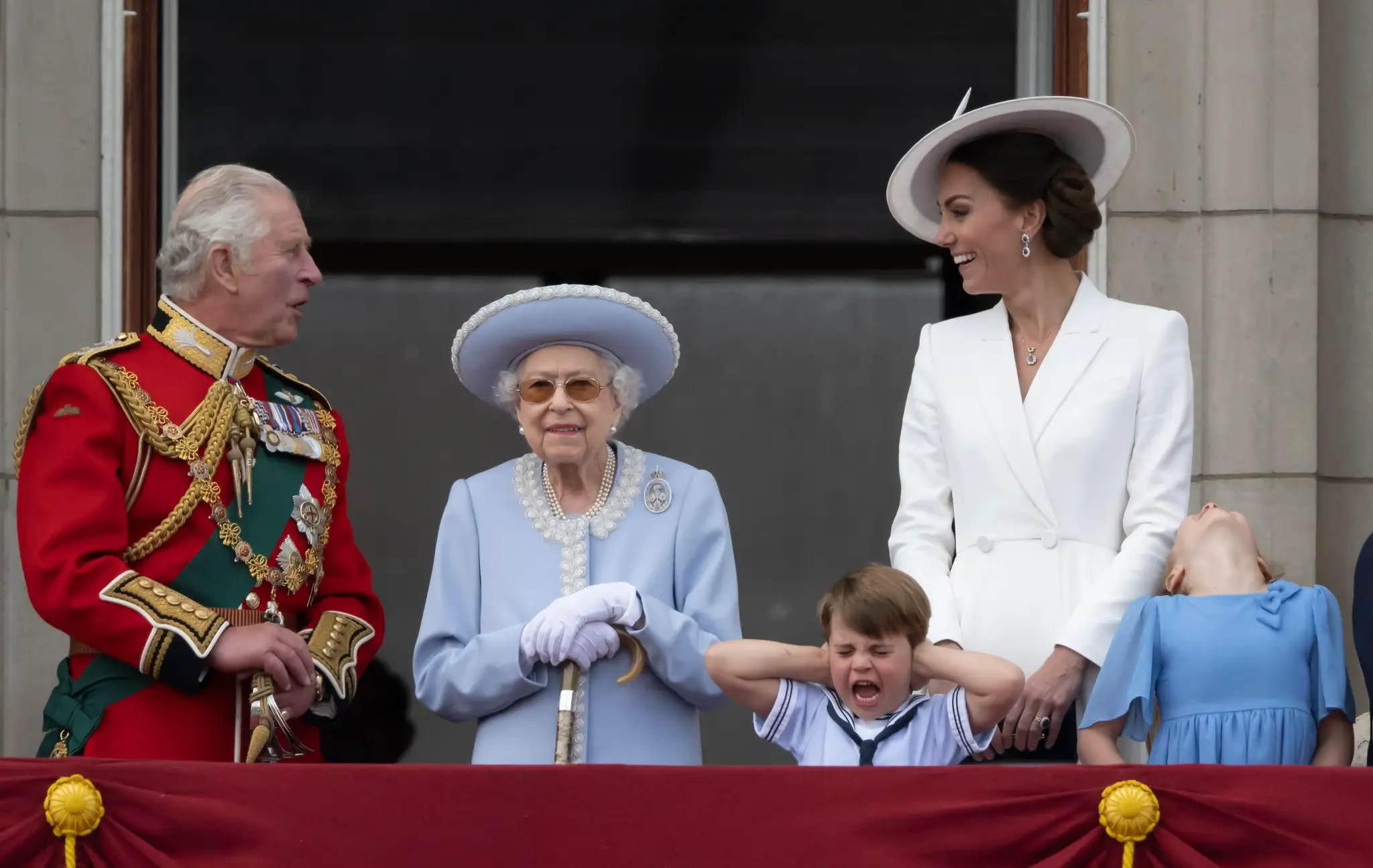 Štvordňové oslavy 70. výročia nástupu britskej kráľovnej Alžbety II. na trón.