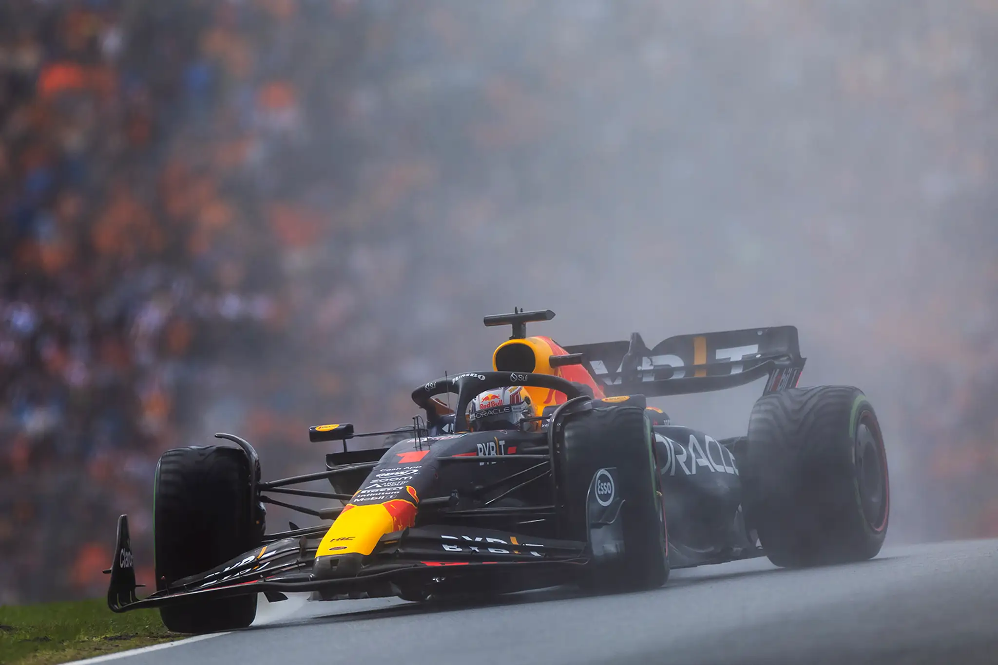 Holanďan Max Verstappen na Red Bulle.