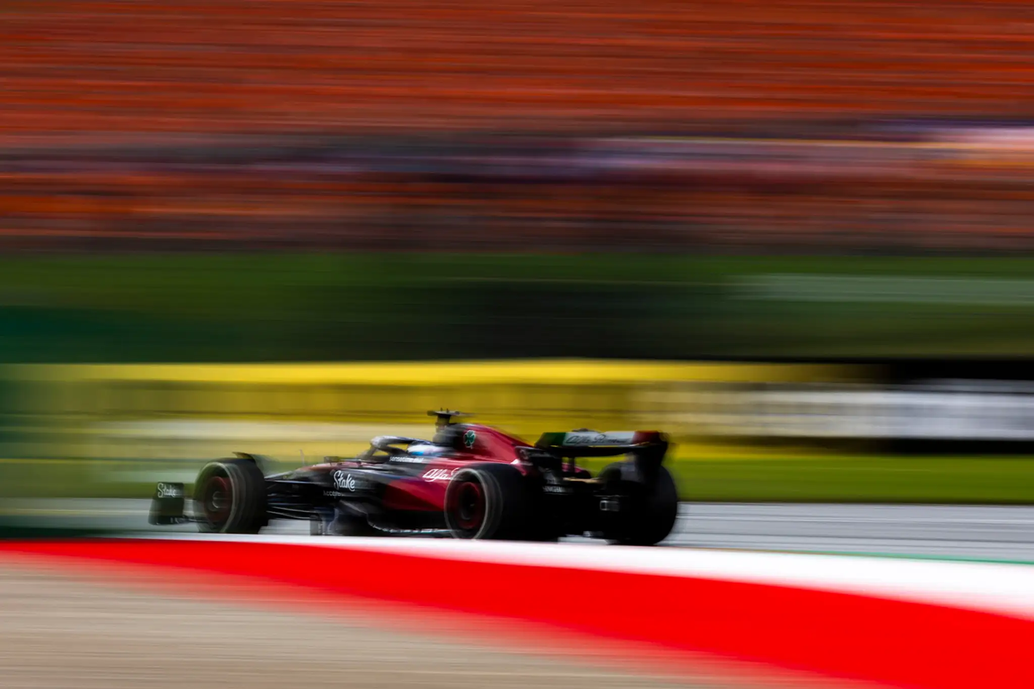 Valtteri Bottas na trati počas VC Rakúska.