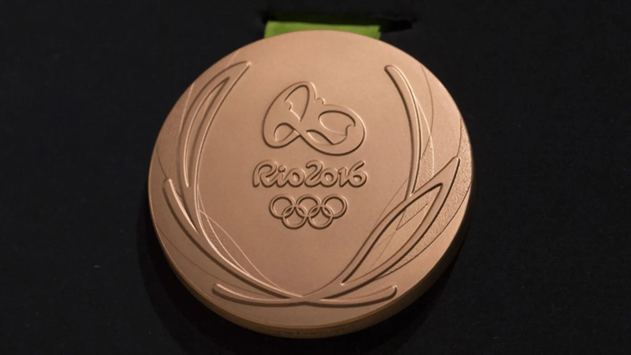 Na snímke líc bronzovej olympijskej medaily.