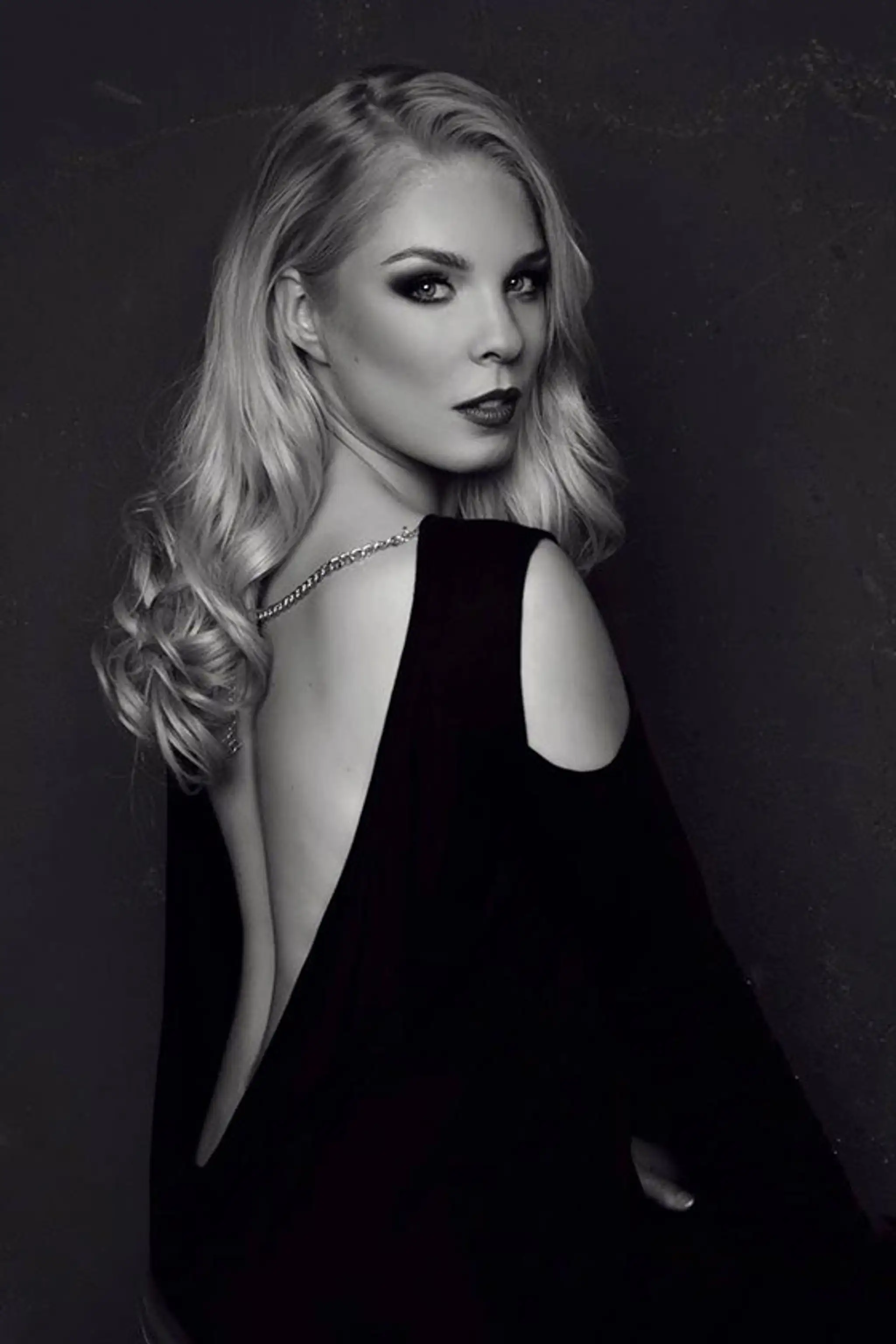 Veronika Ostrihoňová