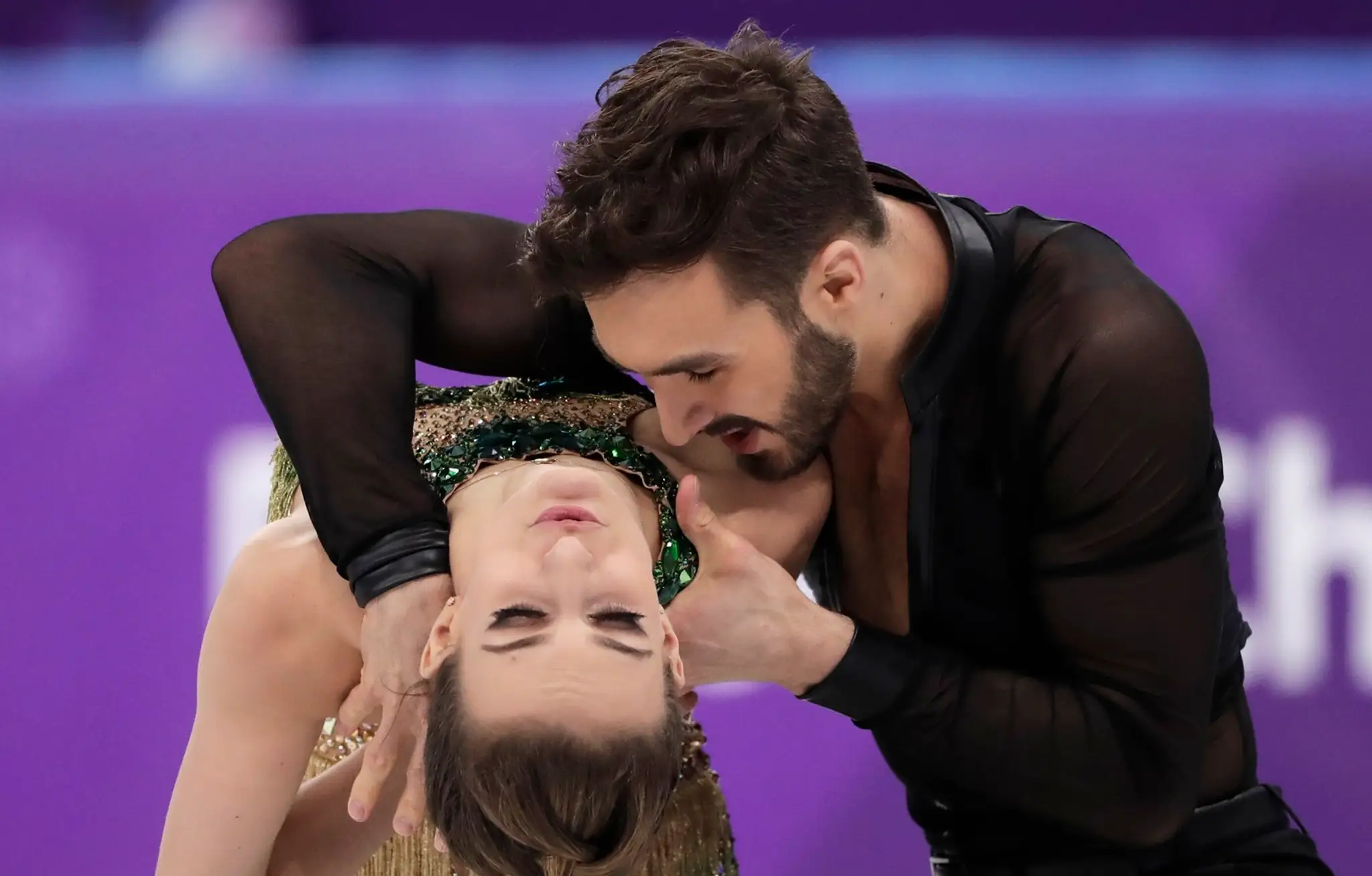 Francúzsky krasokorčuliarsky pár Gabriella Papadakisová, Guillaume Cizeron.