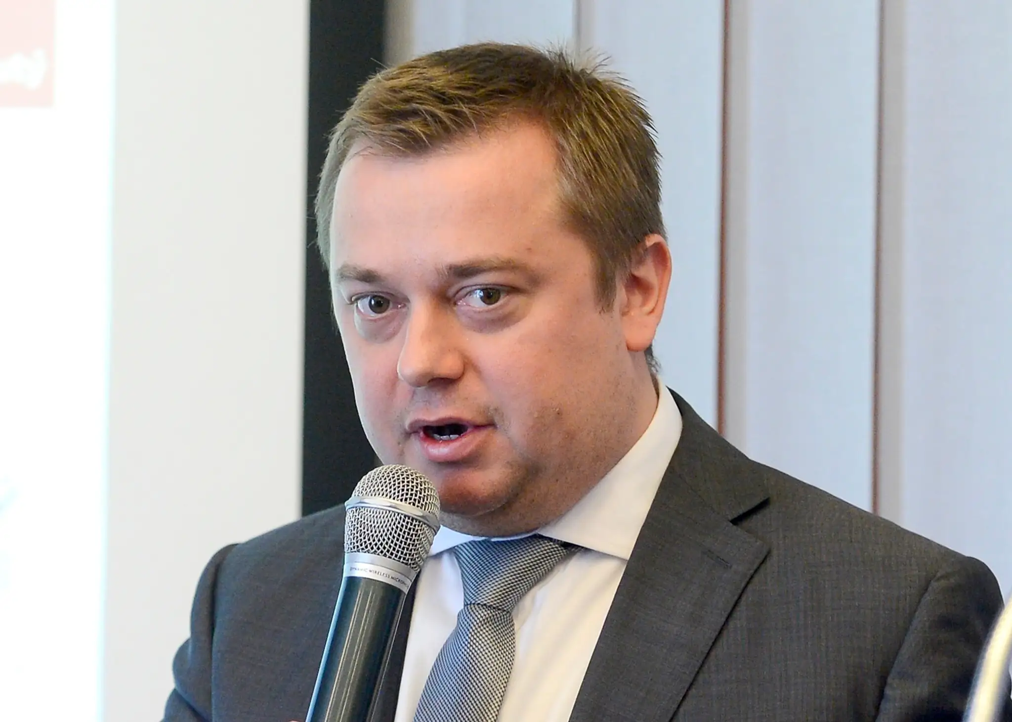 Martin Hošták
