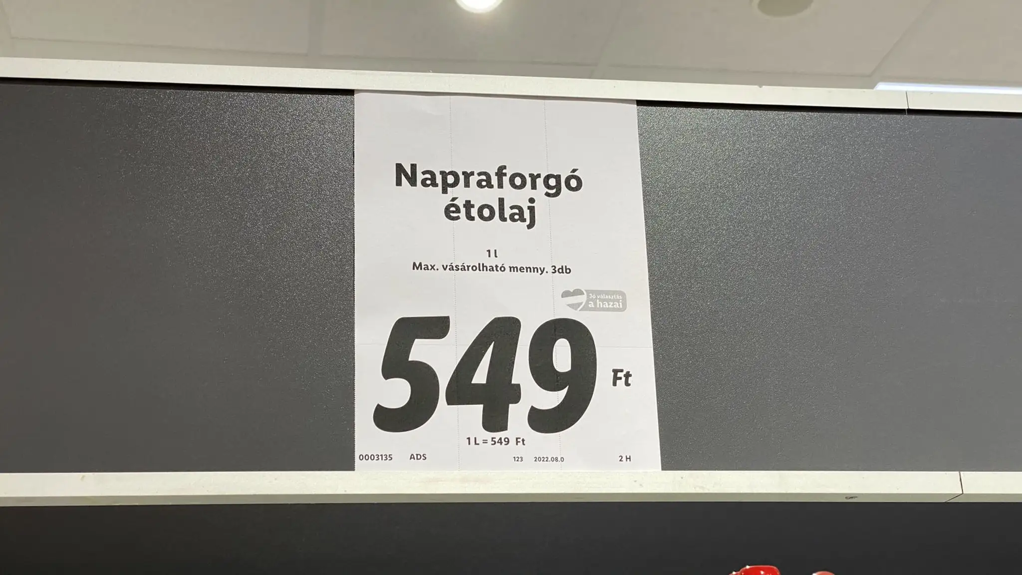 Cena za jeden liter oleja (cca 1,5 eura), obmedzenie na tri fľaše