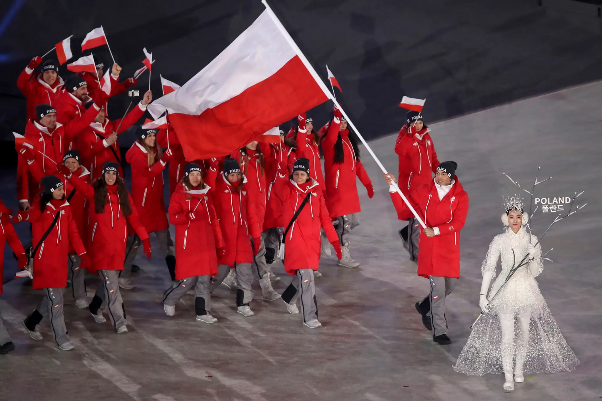 Olympionici Čiernej Hory na otváracom ceremoniáli ZOH 2018.