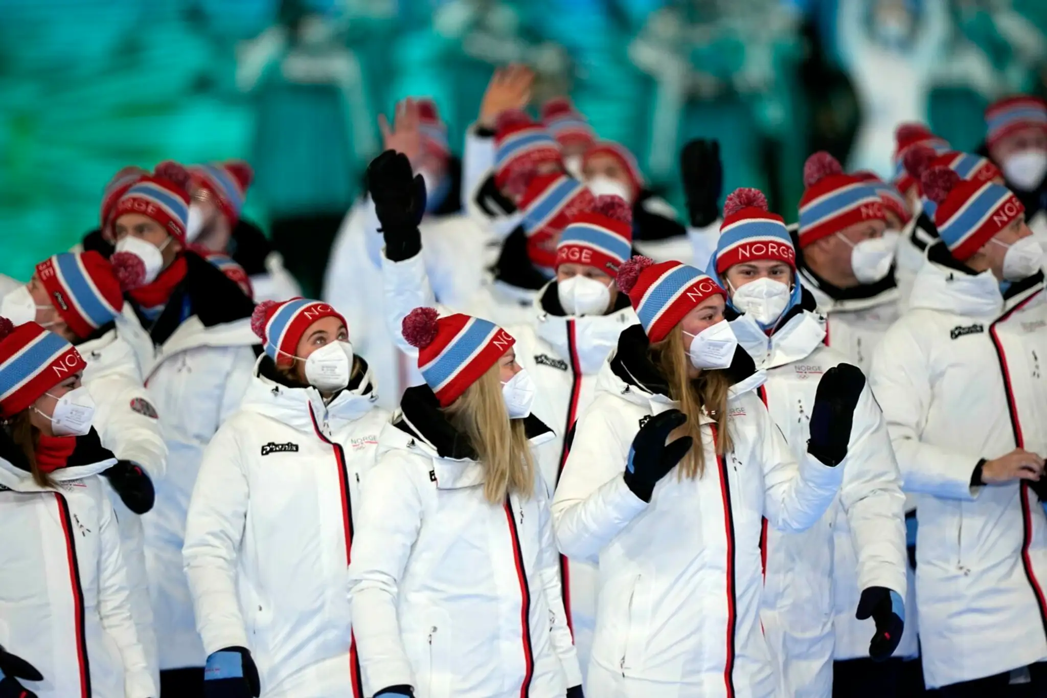 Početná nórska výprava na otváracom ceremoniáli ZOH 2022.
