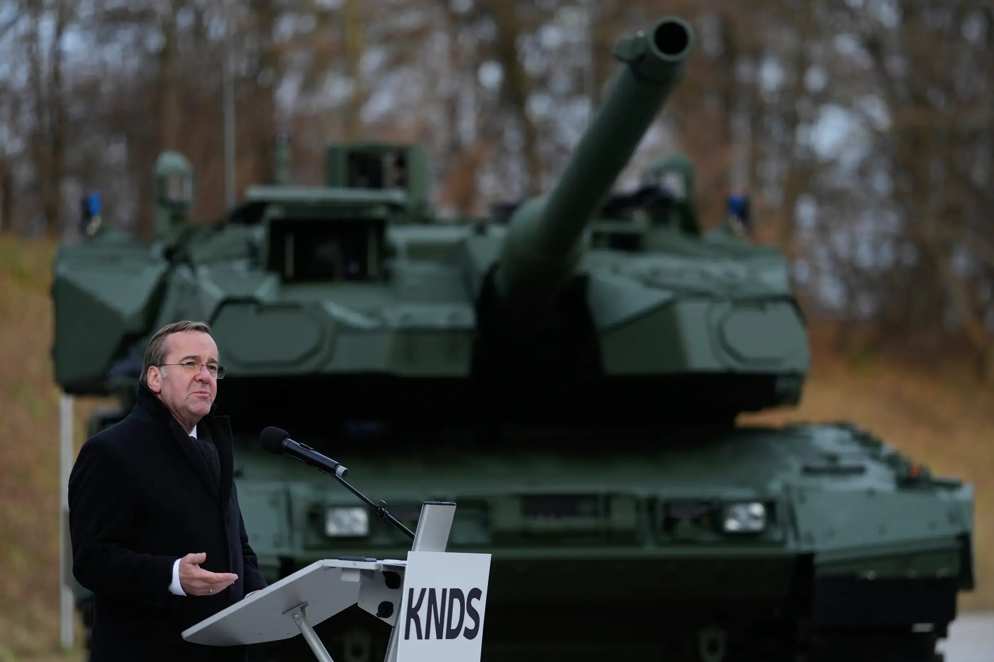 Nemecko ukázalo nový tank Leopard 2A8.