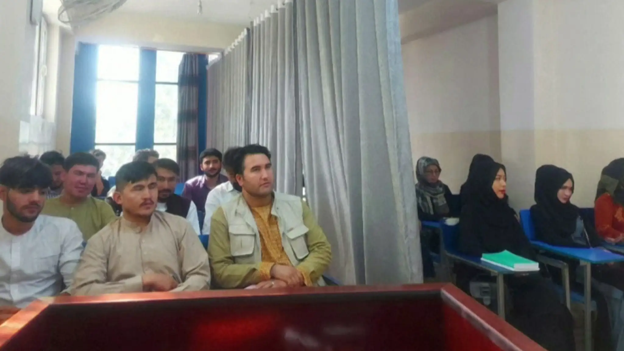 Štúdium na univerzitách v Afganistane, aké nariadil Taliban
