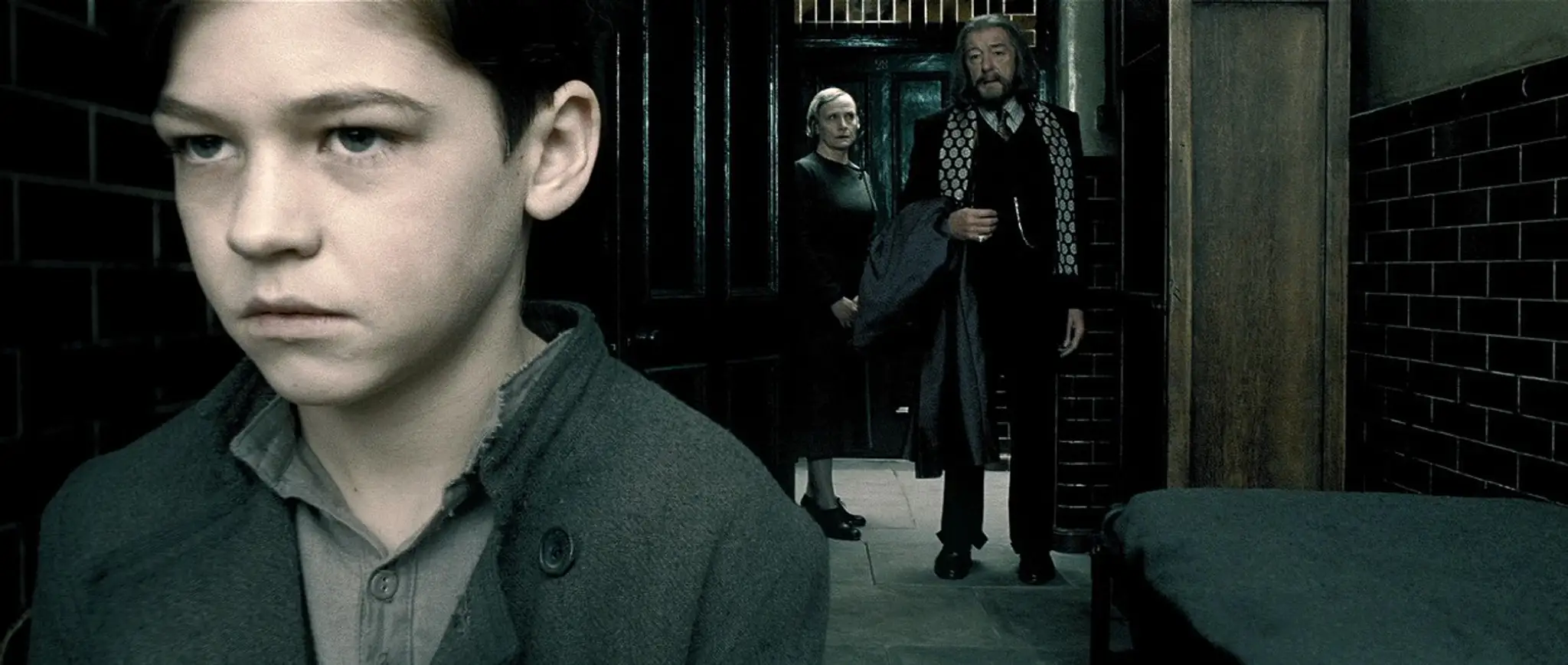 Michael Gambon na zábere z filmu Harry Potter a Polovičný princ.