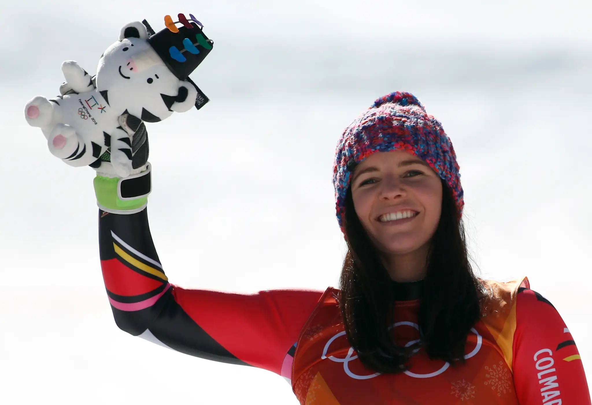 Tina Weiratherová z Lichtenštajnska sa raduje z bronzu v super-G na ZOH 2018.
