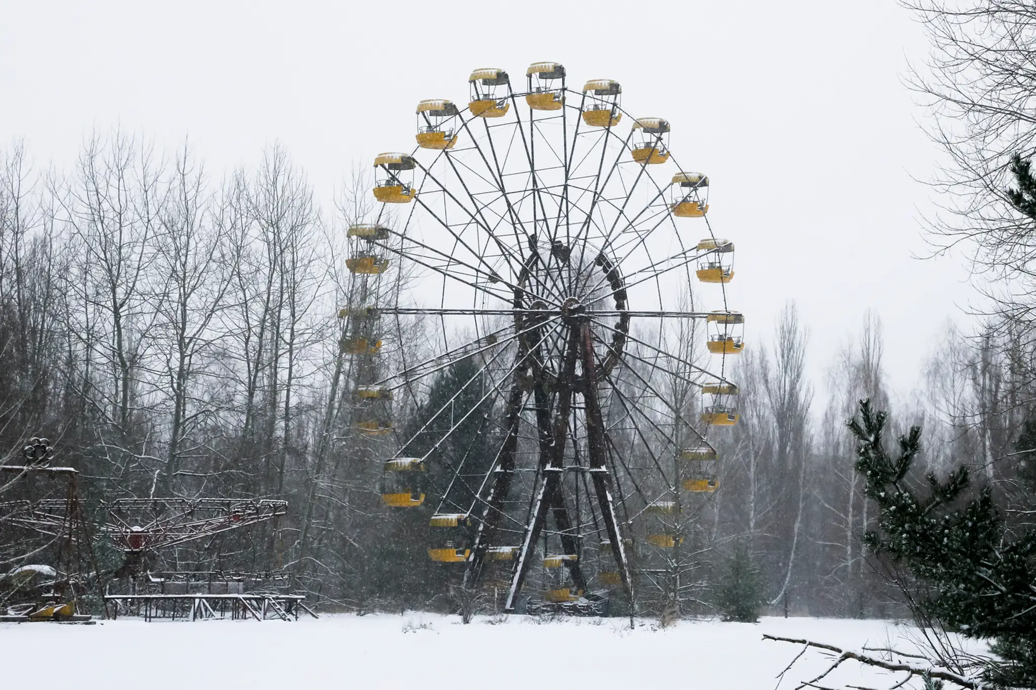 Opustený lunapark v meste Prypiať.