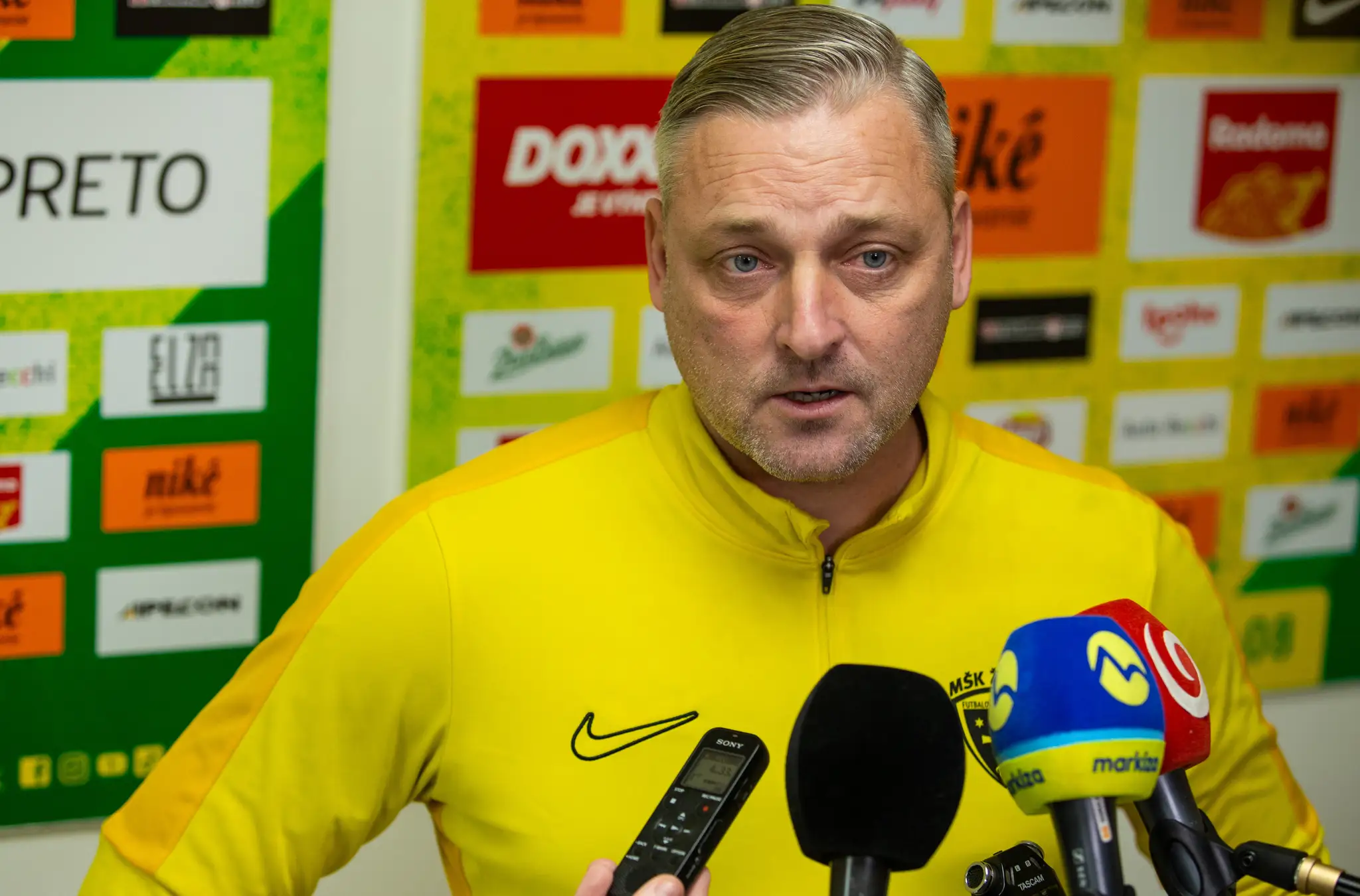 Na snímke hlavný tréner MŠK Žilina Michal Ščasný.