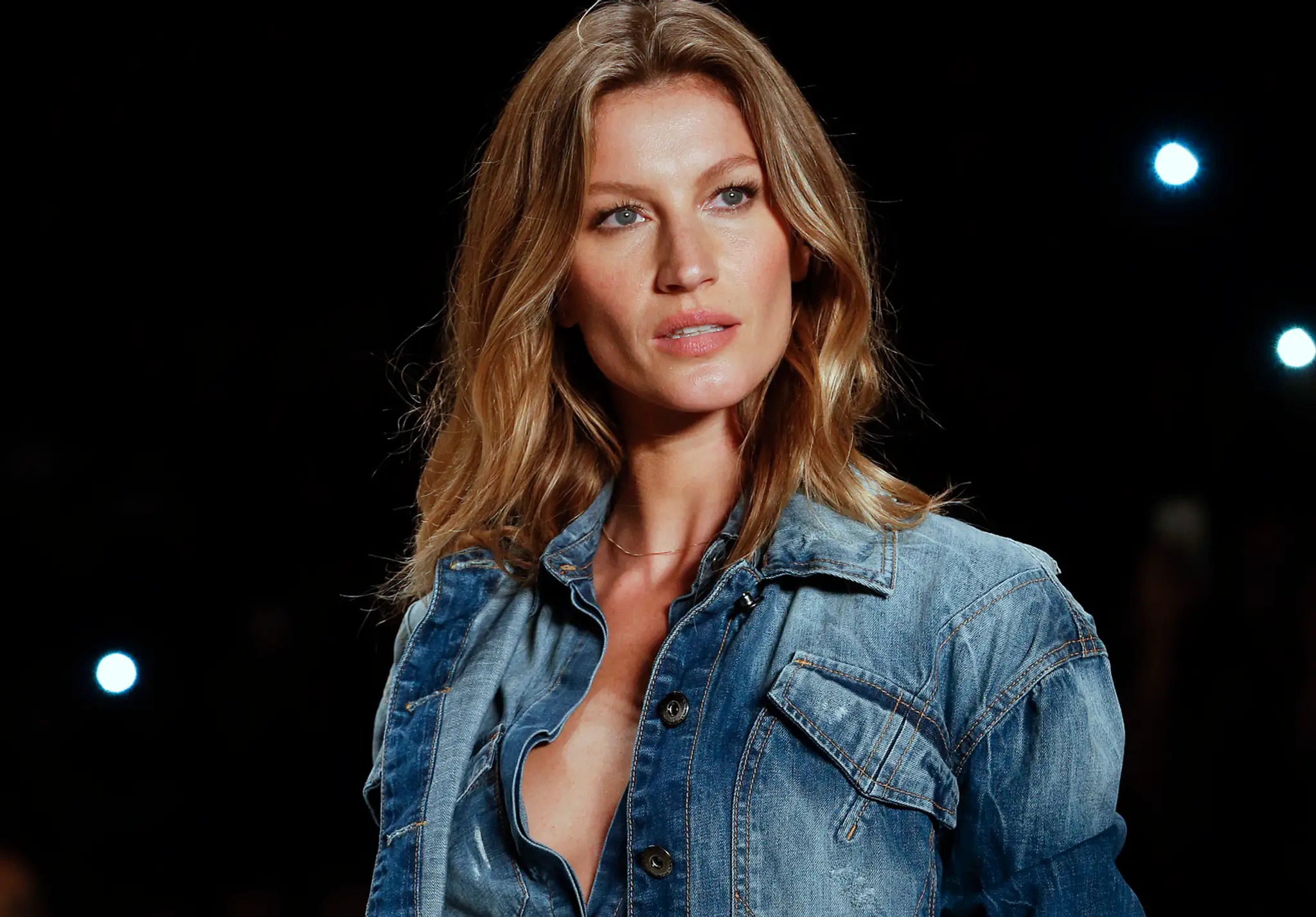France_Victoria_s_Secret650701385893.jpg