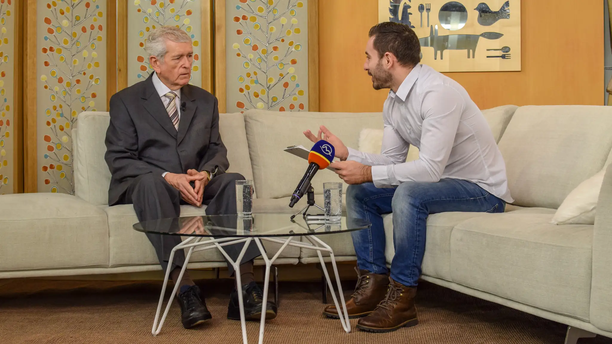 Radosť hráčov Villarrealu po góle v odvete osemfinále EL proti Zenitu Petrohrad.