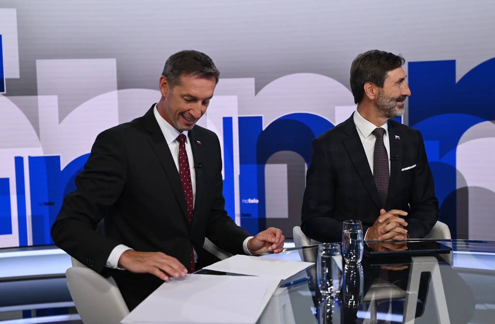 Na telo s ministrom Jurajom Blanárom (Smer-SD) a Milanom Majerským (KDH)