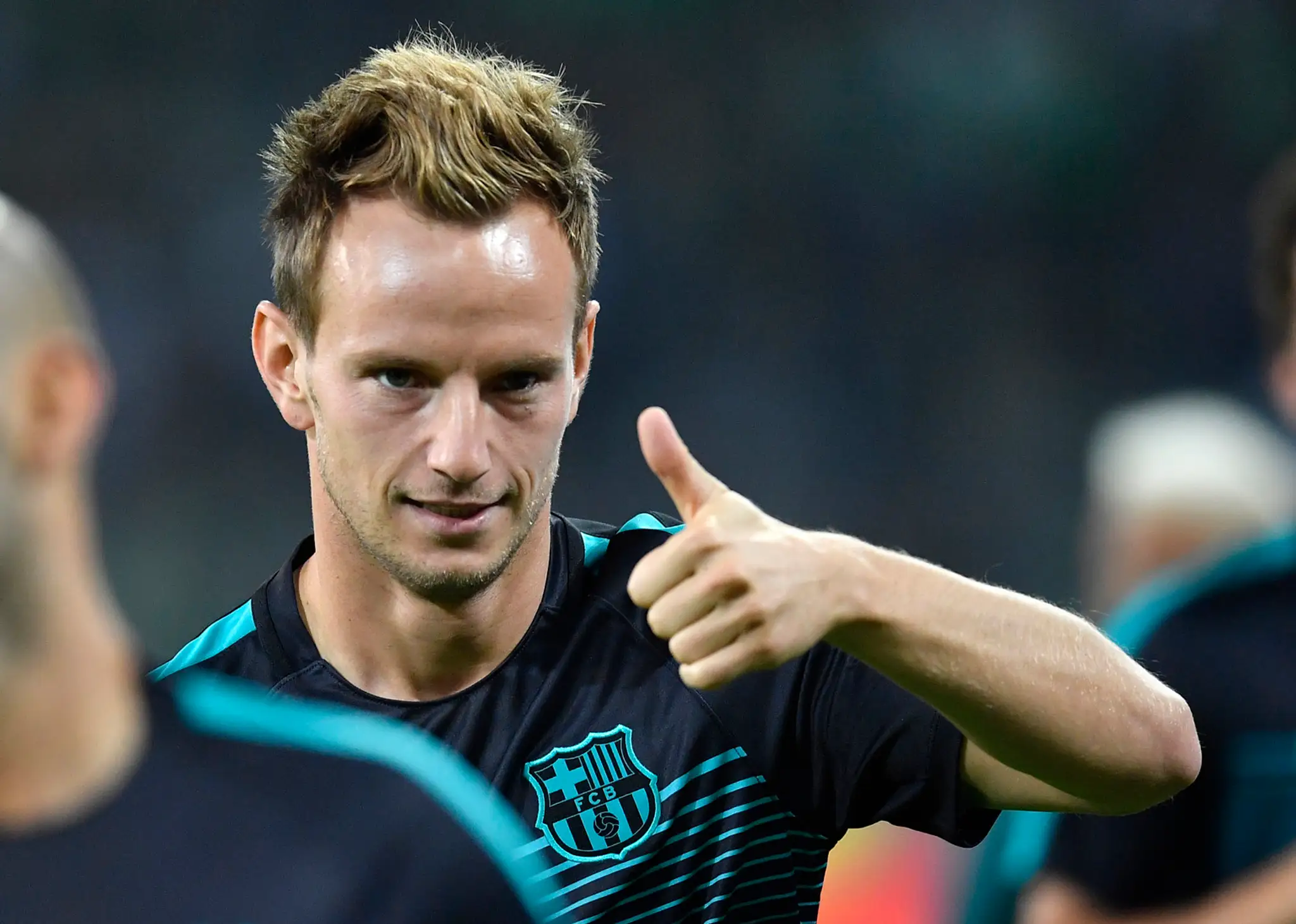 Záložník Barcelony Ivan Rakitič pred duelom LM na pôde Monchengladbachu.