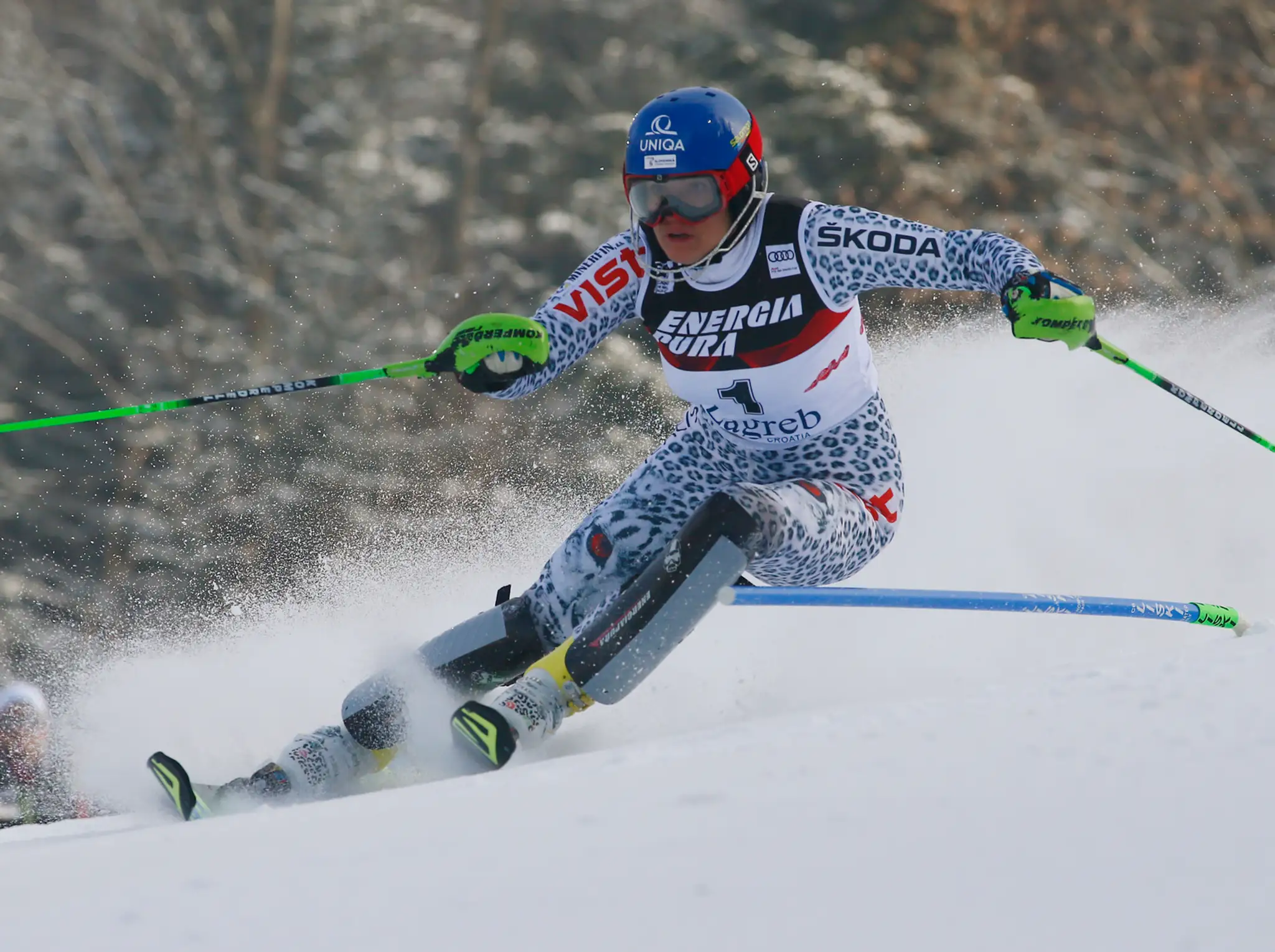 Slovenská lyžiarka Veronika Velez-Zuzulová na trati 1. kola slalomu Svetového pohára žien v alpskom lyžovaní v Záhrebe.
