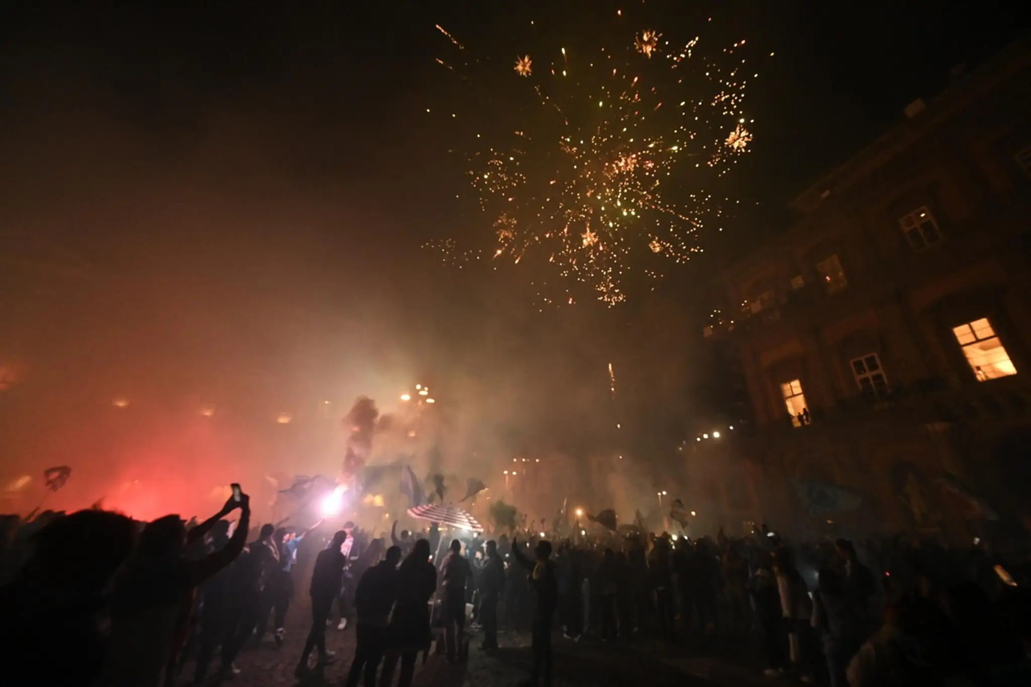 Neapolčania oslavujú zisk majstrovského titulu.
