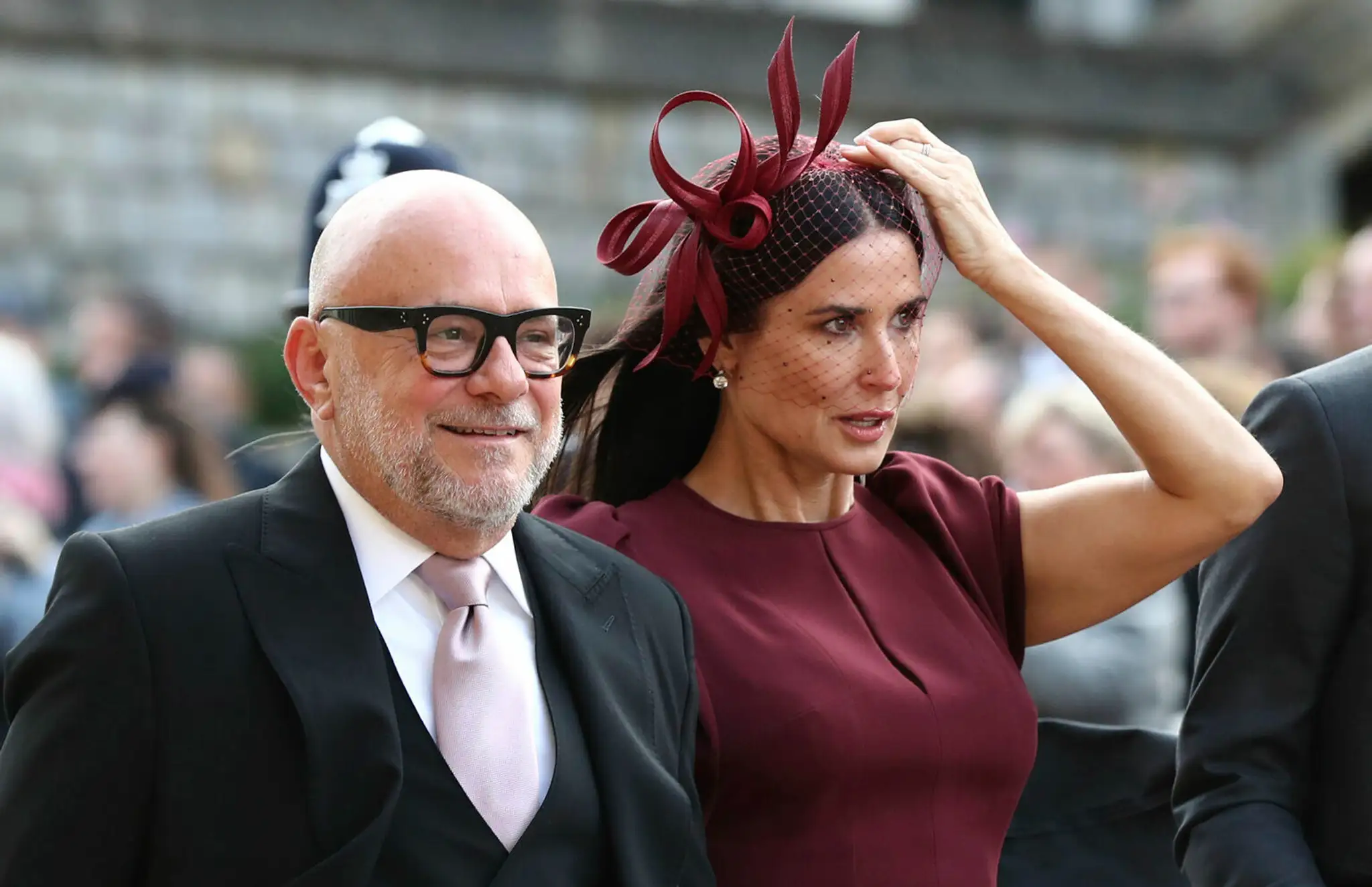 Demi Moore na kráľovskej svadbe.