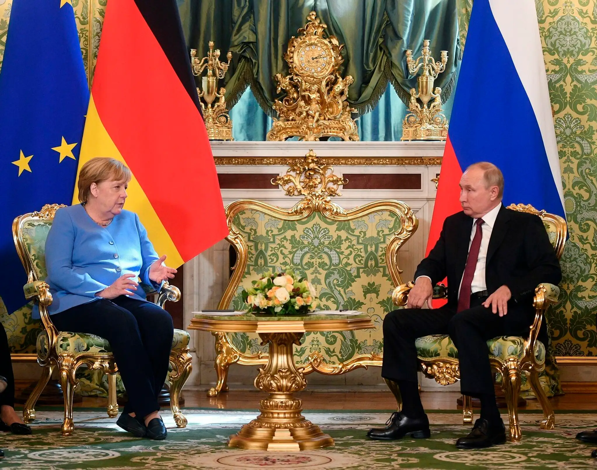 Vladimir Putin, Angela Merkelová privítanie
