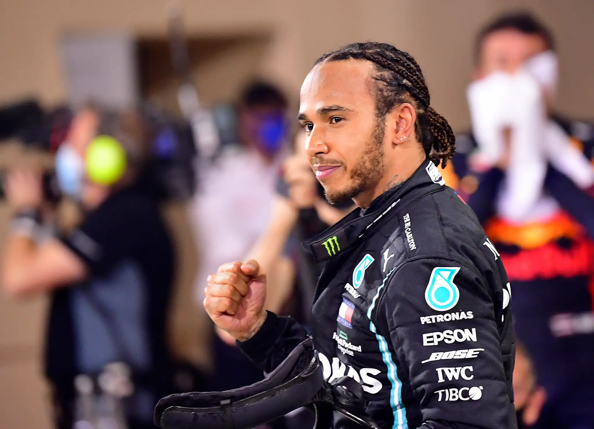 Jazdec F1 Lewis Hamilton.