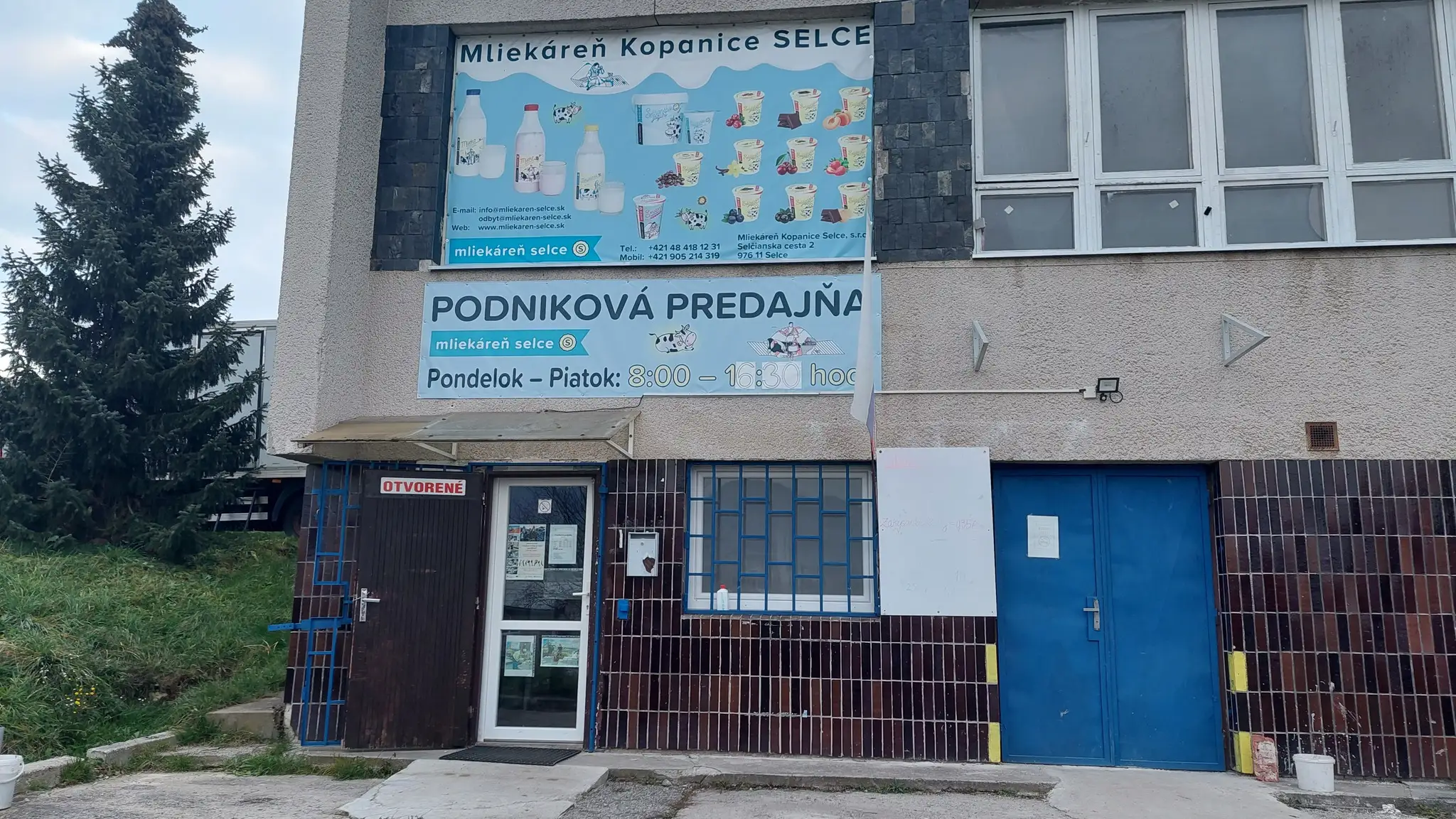 Podniková predajňa