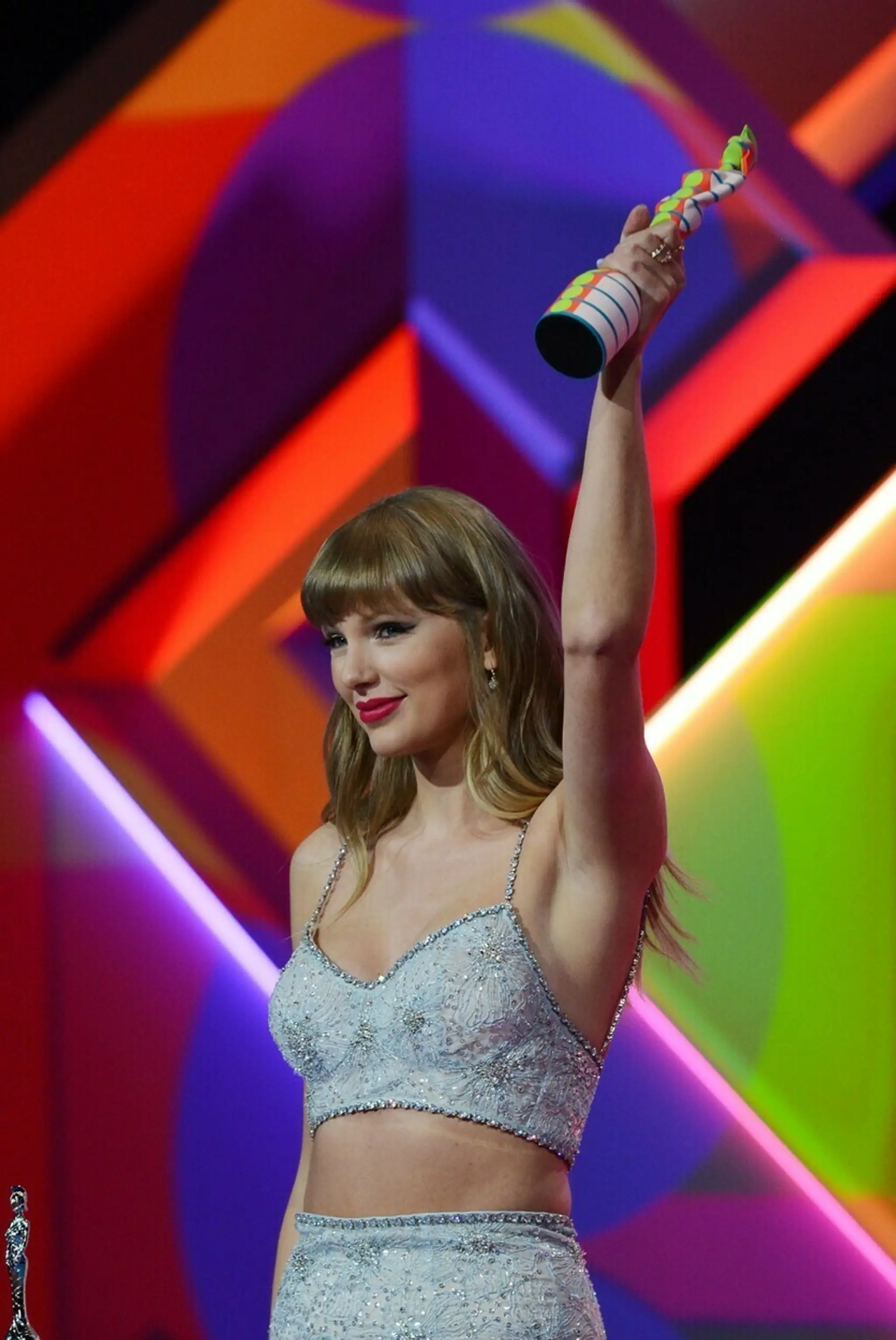 Taylor Swift na Brit Awards 2021