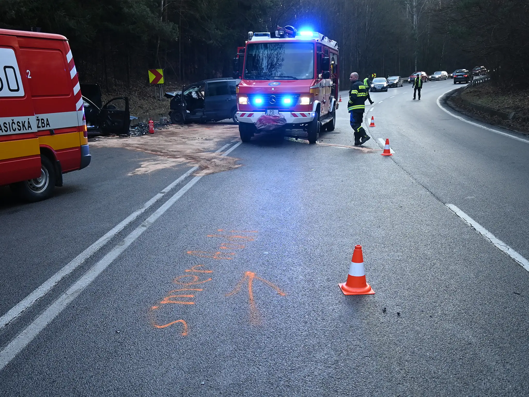 Presné príčiny a okolnosti nehody sú predmetom vyšetrovania.