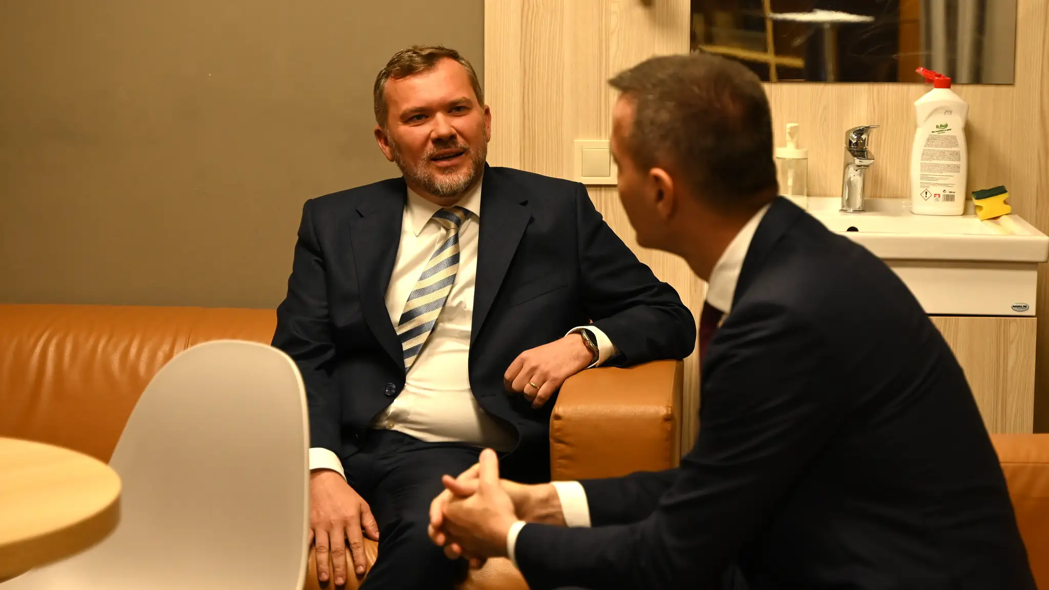 Hosťami Na telo boli Tomáš Drucker a Viliam Karas