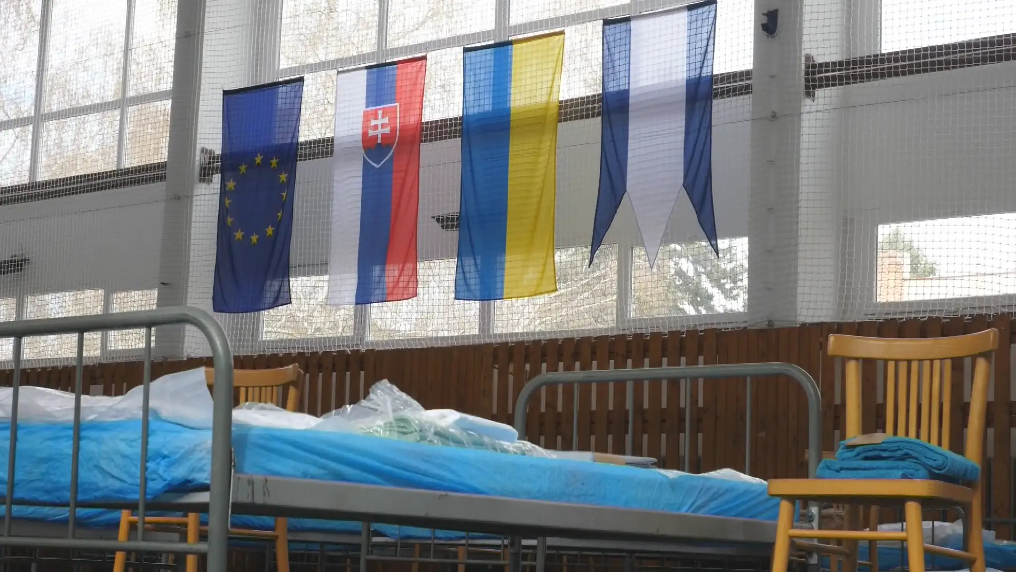 Pripravené lôžka pre utečencov.