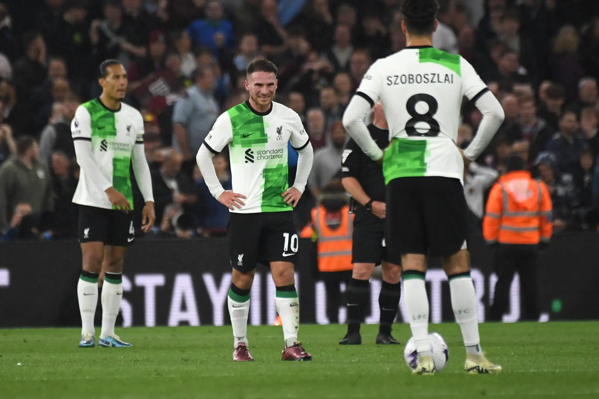 Futbalisti Liverpoolu stratili dvojgólový náskok.