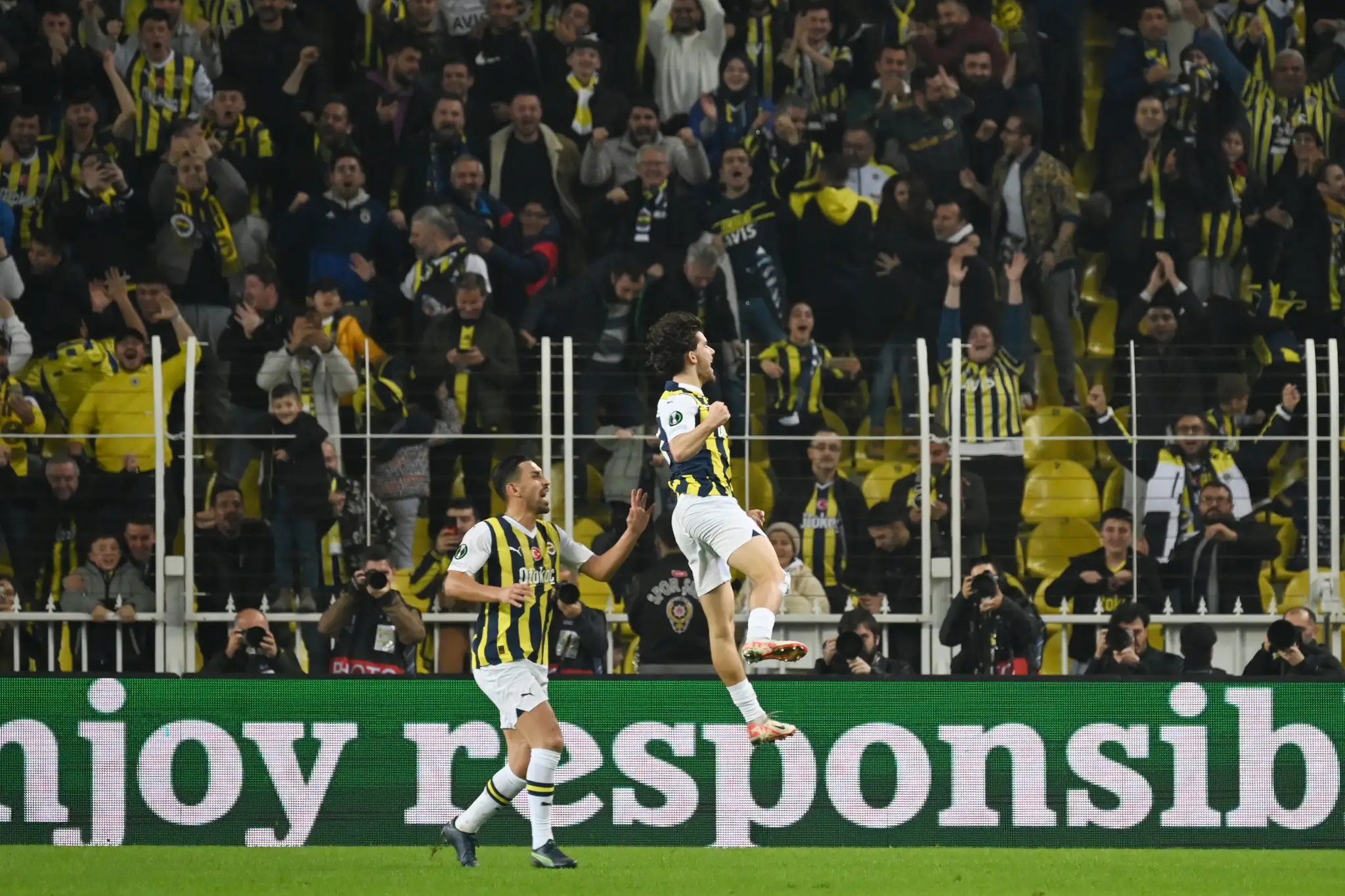 Fenerbahce Istanbul - Spartak Trnava.