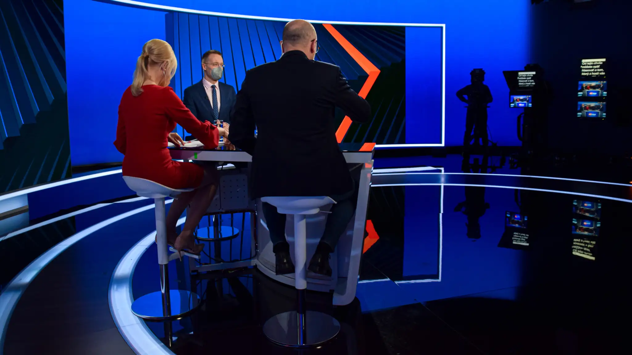 Richard Sulík a Denisa Saková v Na telo.