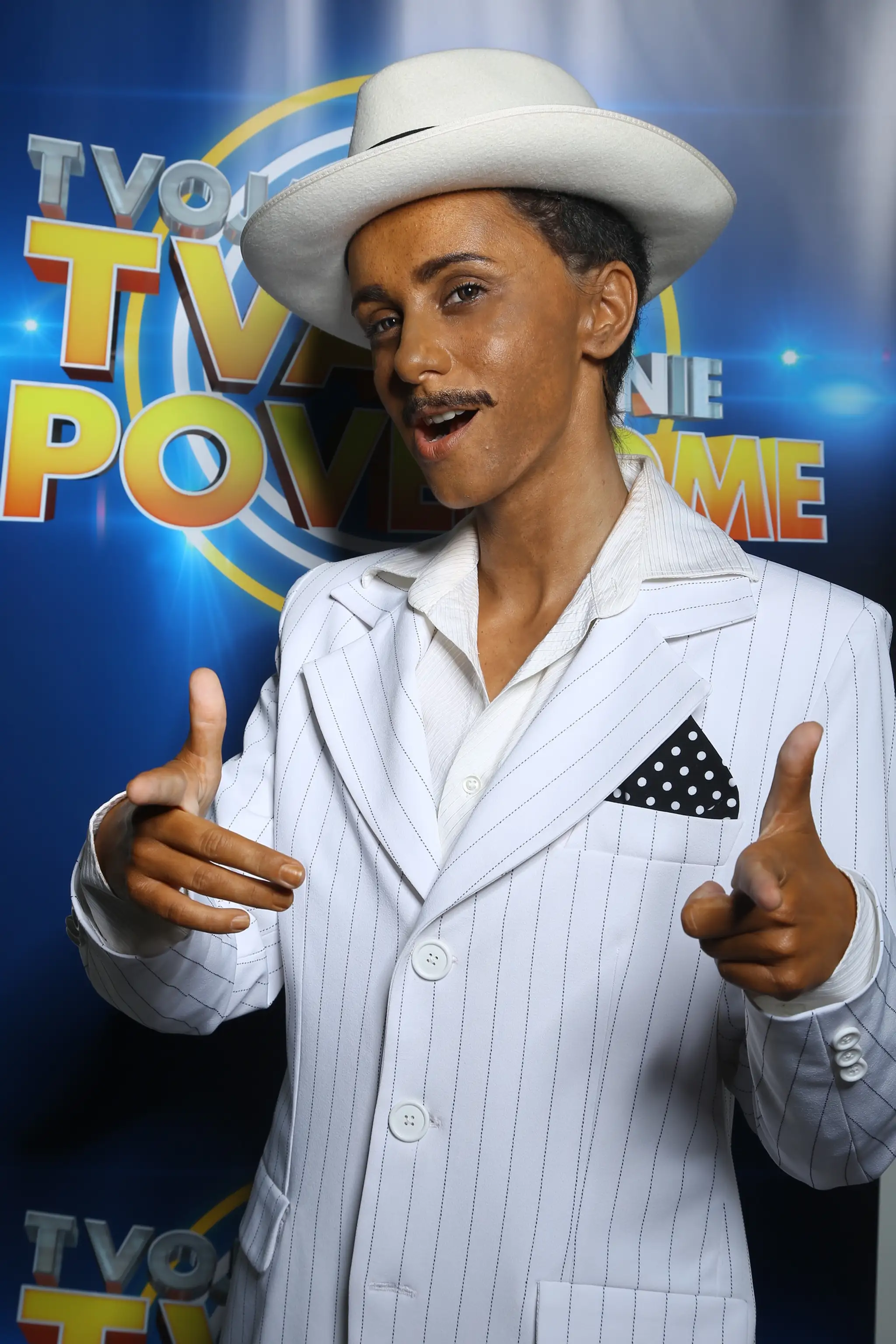 Lenka Vavrinčíková ako Lou Bega