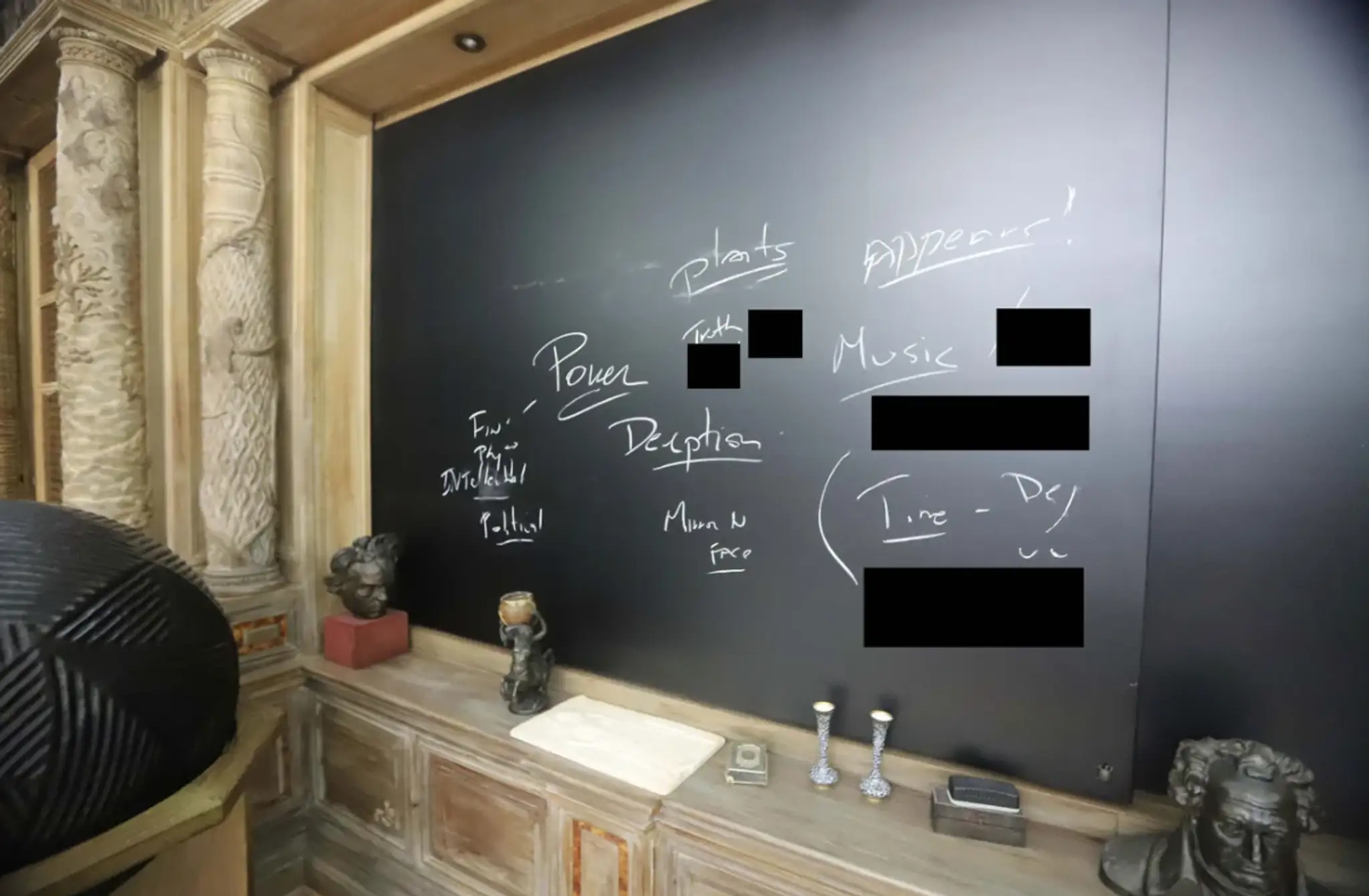 Demokrati z výboru pre dohľad v Snemovni reprezentantov zverejnili zábery z Epsteinovho súkromného karibského ostrova. Časti niektorých fotografií boli pred zverejnením začiernené.