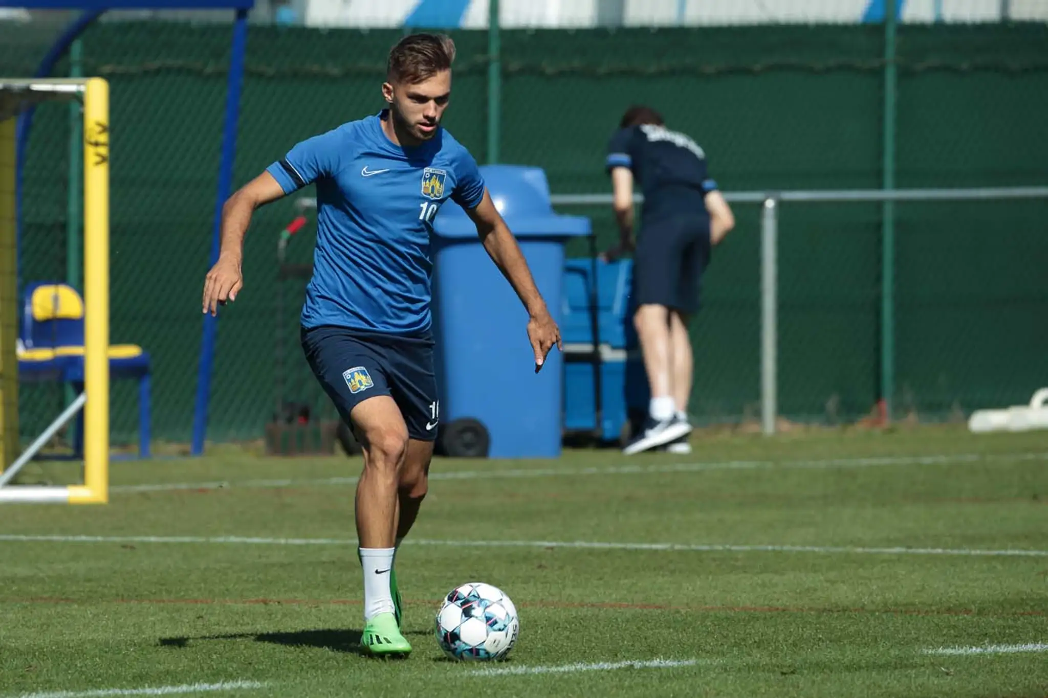 Ján Bernát počas tréningu za Westerlo.