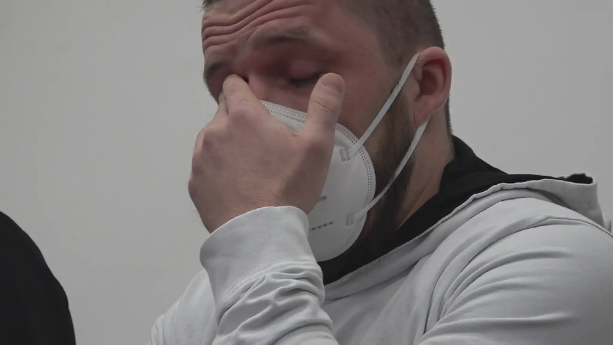 Pri čítaní uznesenia sa rozplakal aj útočník.