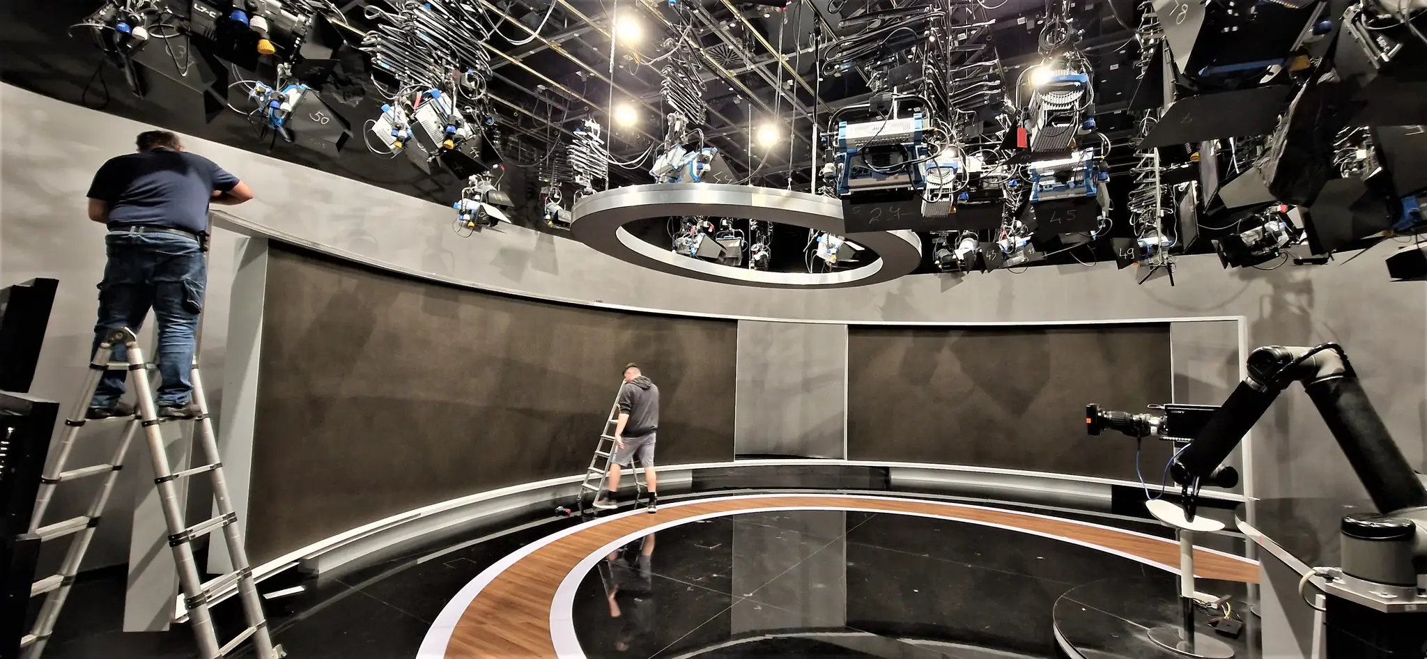 Rekonštrukcia štúdia Televíznych novín.
