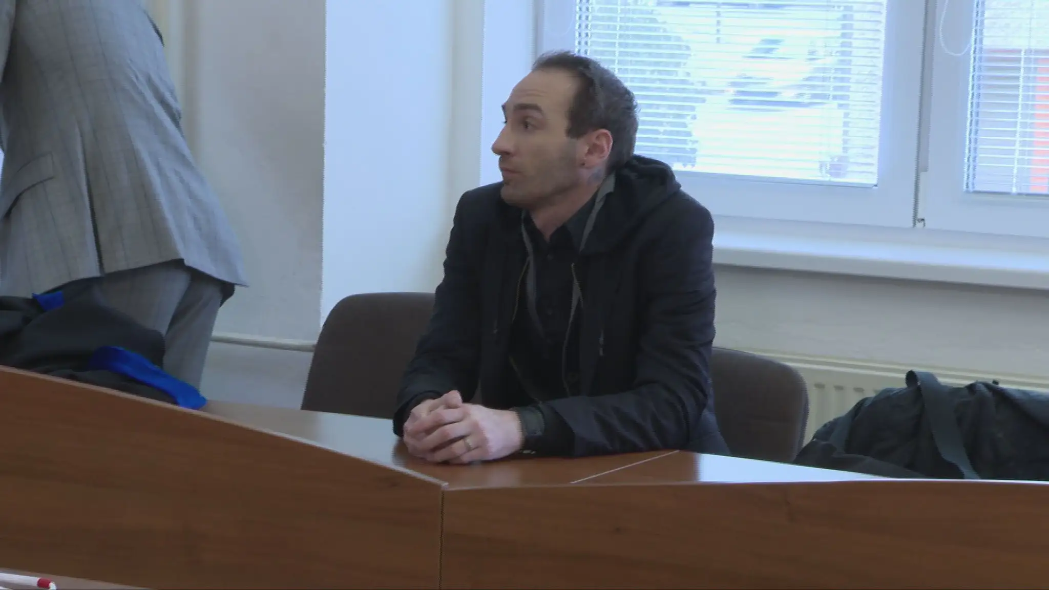 Známeho herca posielajú na dlhé roky za mreže