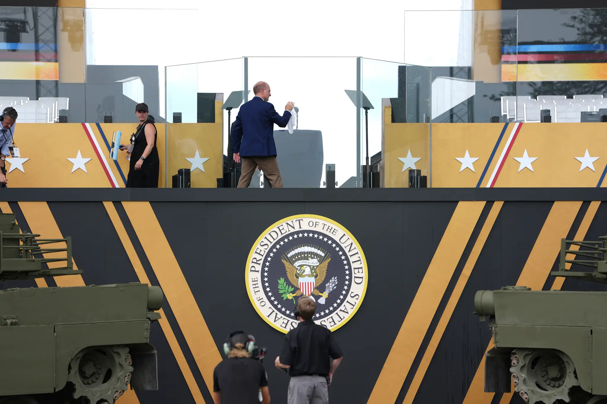 Trump_Military_Parade452498