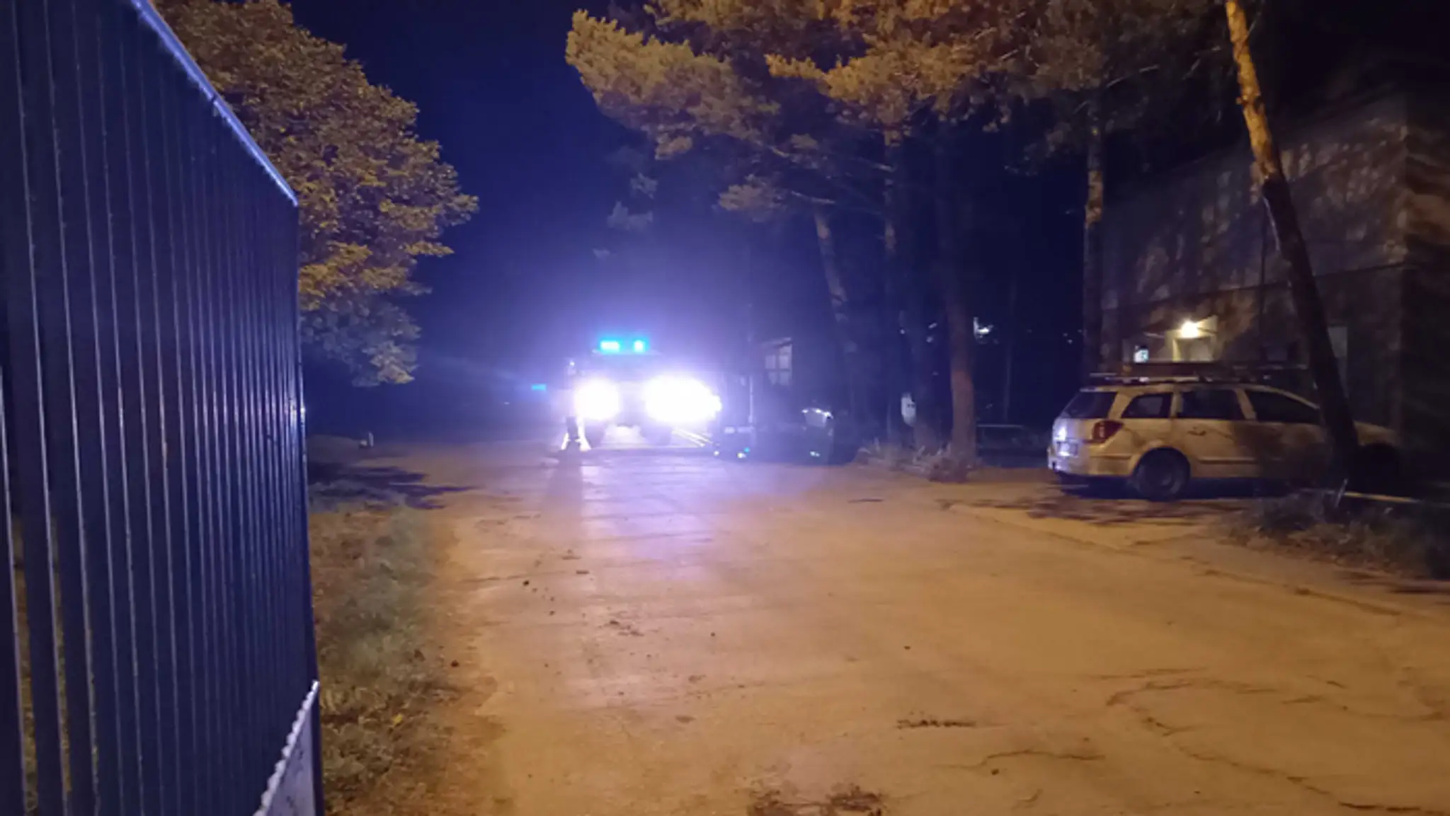 V Budmericiach horela skládka.
